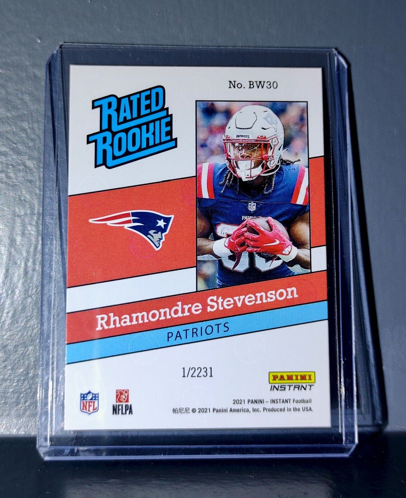 Rhamondre Stevenson 2021 Panini NFL Rated Rookie Retro #30 Rookie Card 1/2231