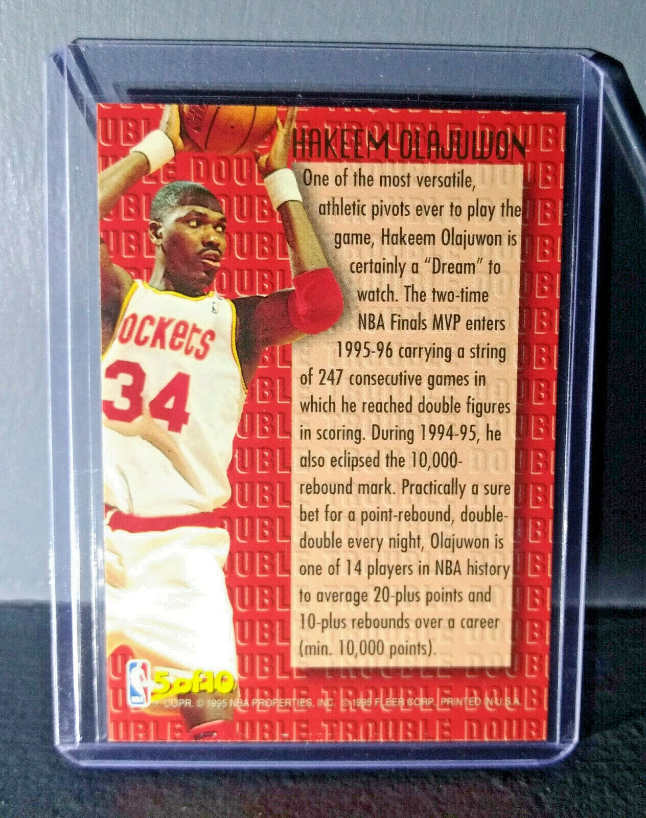 1995-96 Hakeem Olajuwon Fleer Ultra Double Trouble #5 Basketball Card