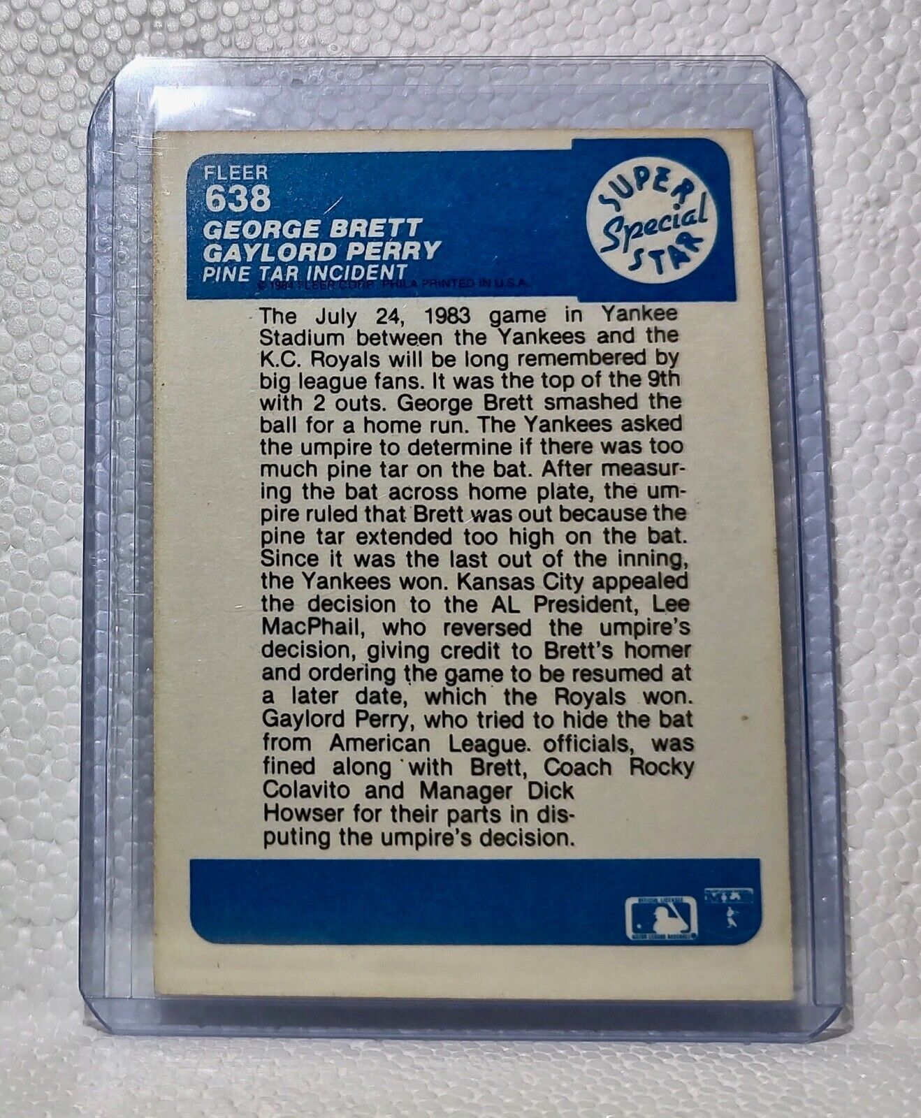 George Brett / Gaylord Perry 1983 Fleer MLB #638 Super Star Baseball Card Chiefs