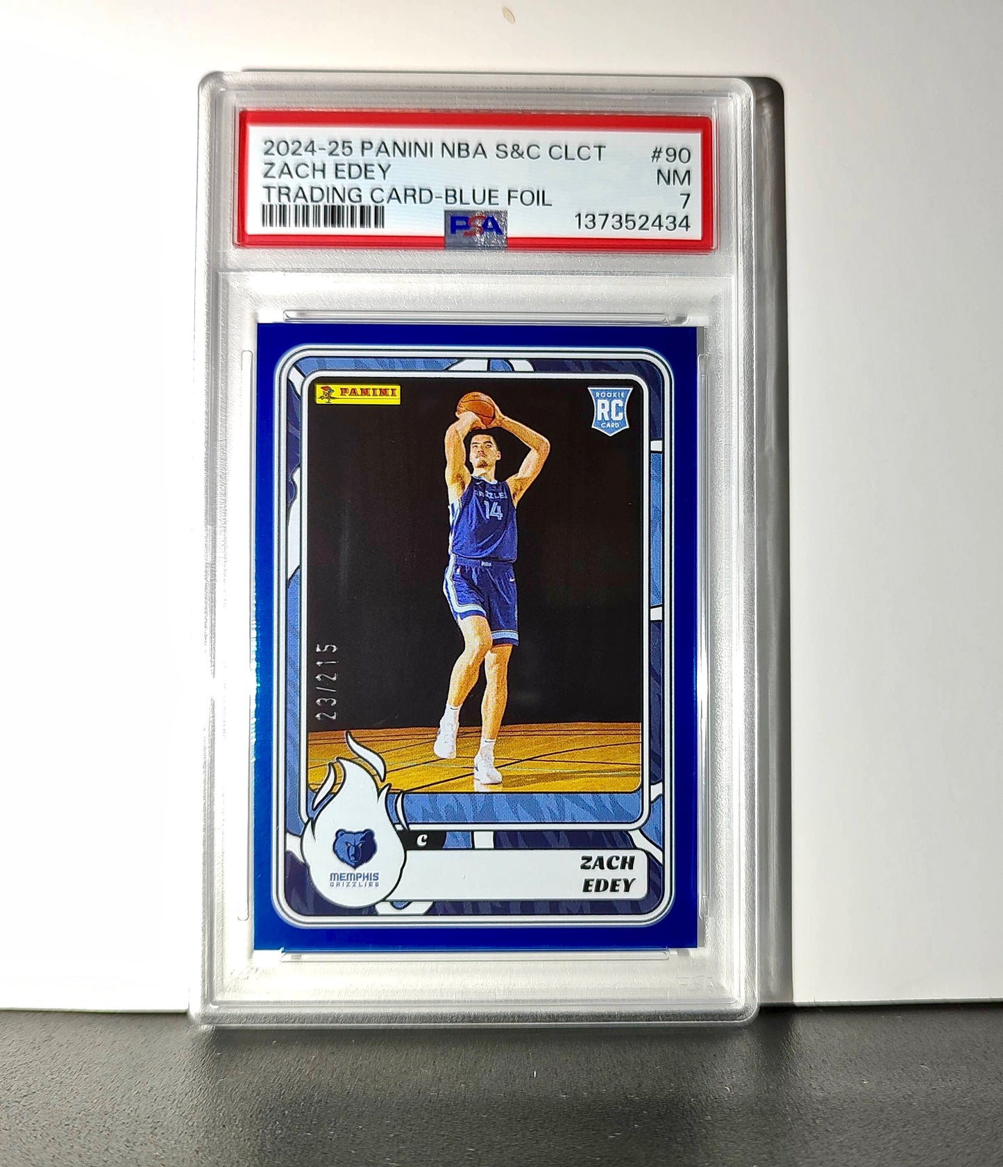 Zach Edey Rookie 2024-25 Panini NBA #90 Sticker 23/215 Blue Foil PSA 7 NM