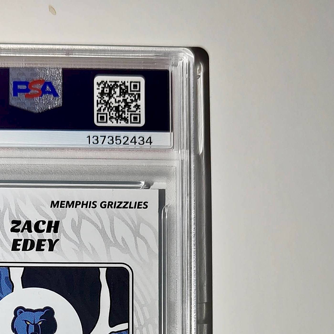 Zach Edey Rookie 2024-25 Panini NBA #90 Sticker 23/215 Blue Foil PSA 7 NM