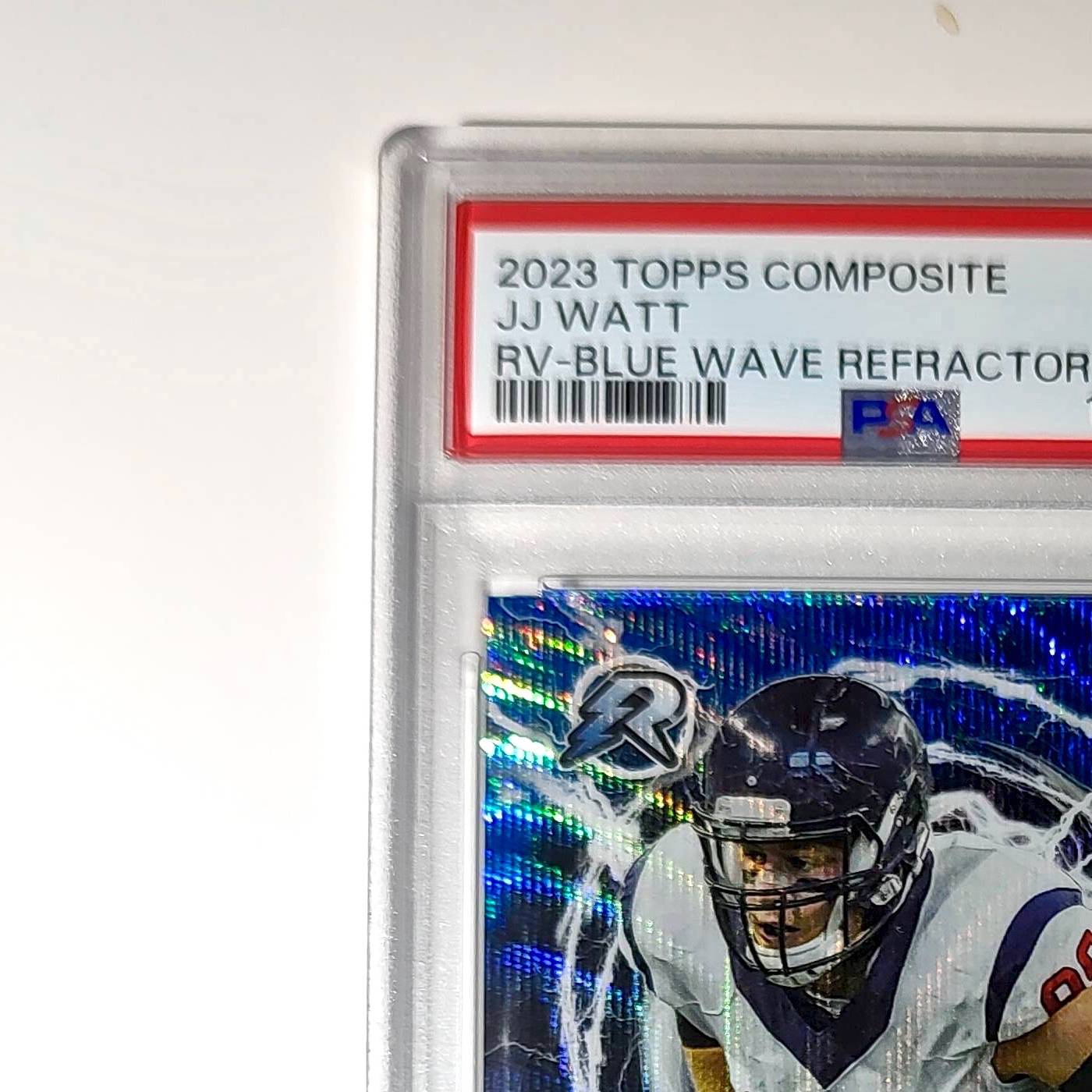 J.J. Watt 2023 Topps Resurgence Voltaic Blue Wave Refractor #RV-18 32/75 PSA 10