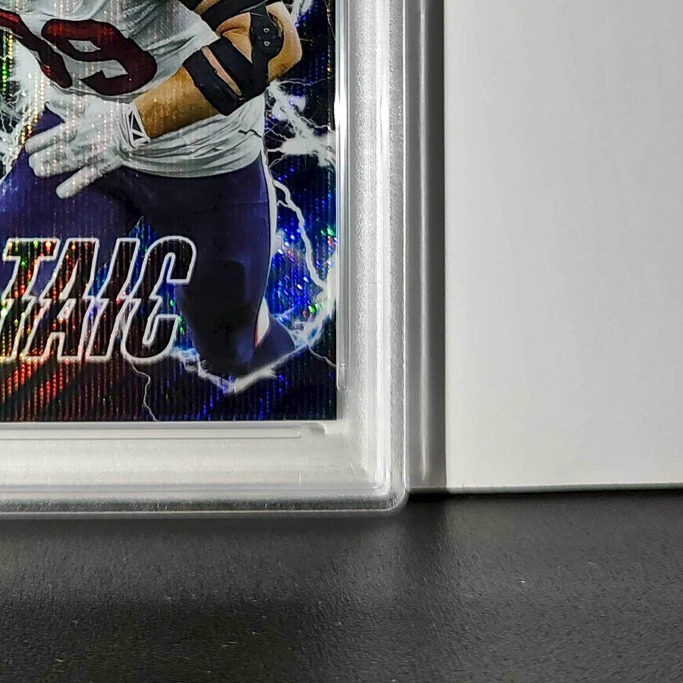 J.J. Watt 2023 Topps Resurgence Voltaic Blue Wave Refractor #RV-18 32/75 PSA 10