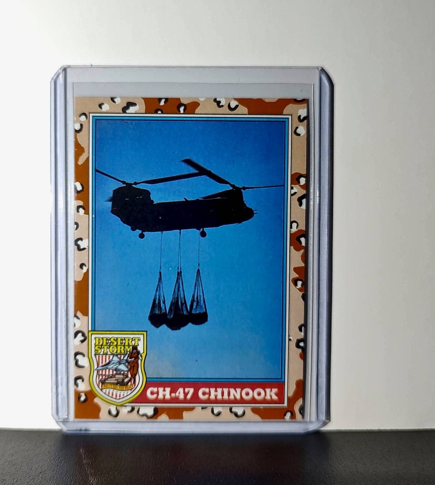 CH-47 Chinook 1991 Topps Desert Storm #125 Card