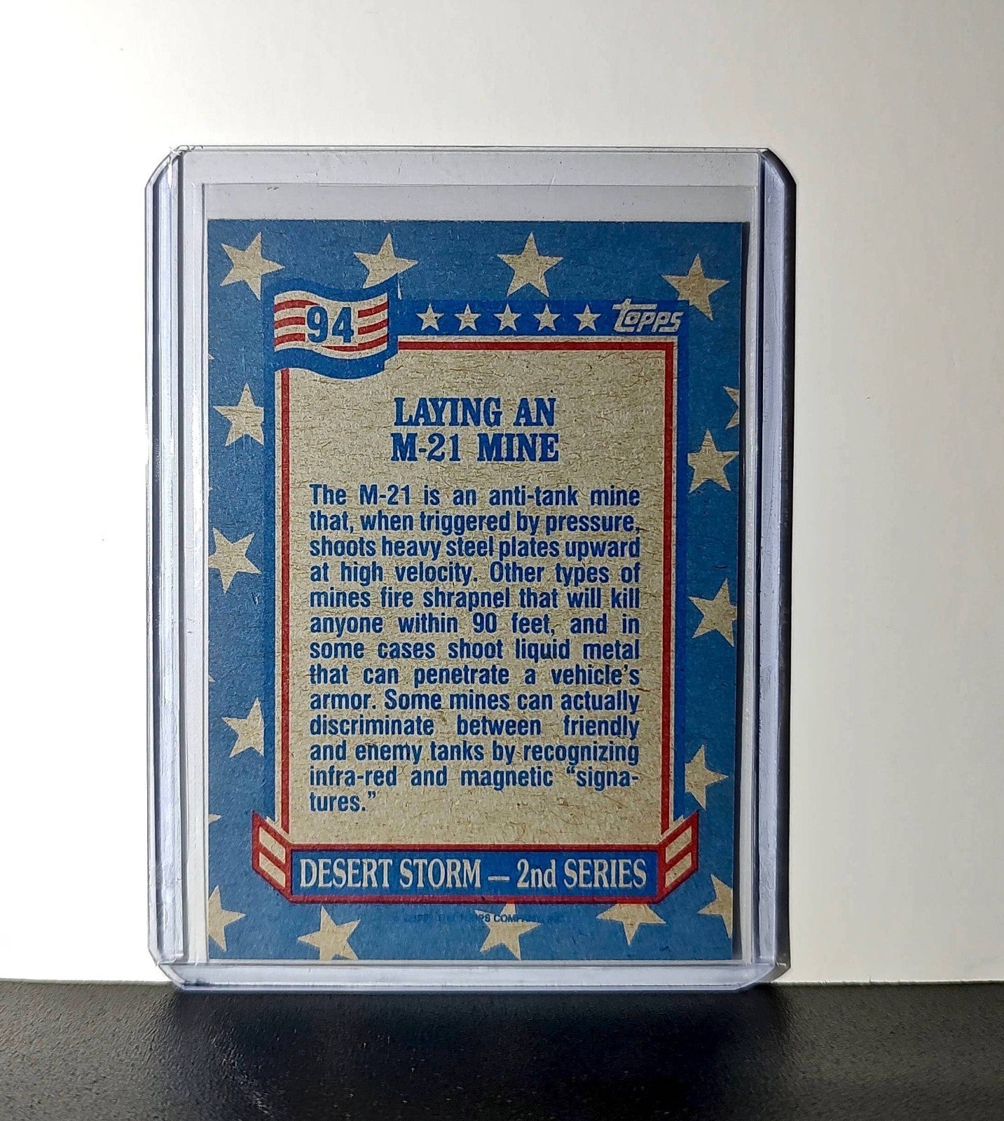 Laying an M-21 Mine 1991 Topps Desert Storm #94 Card