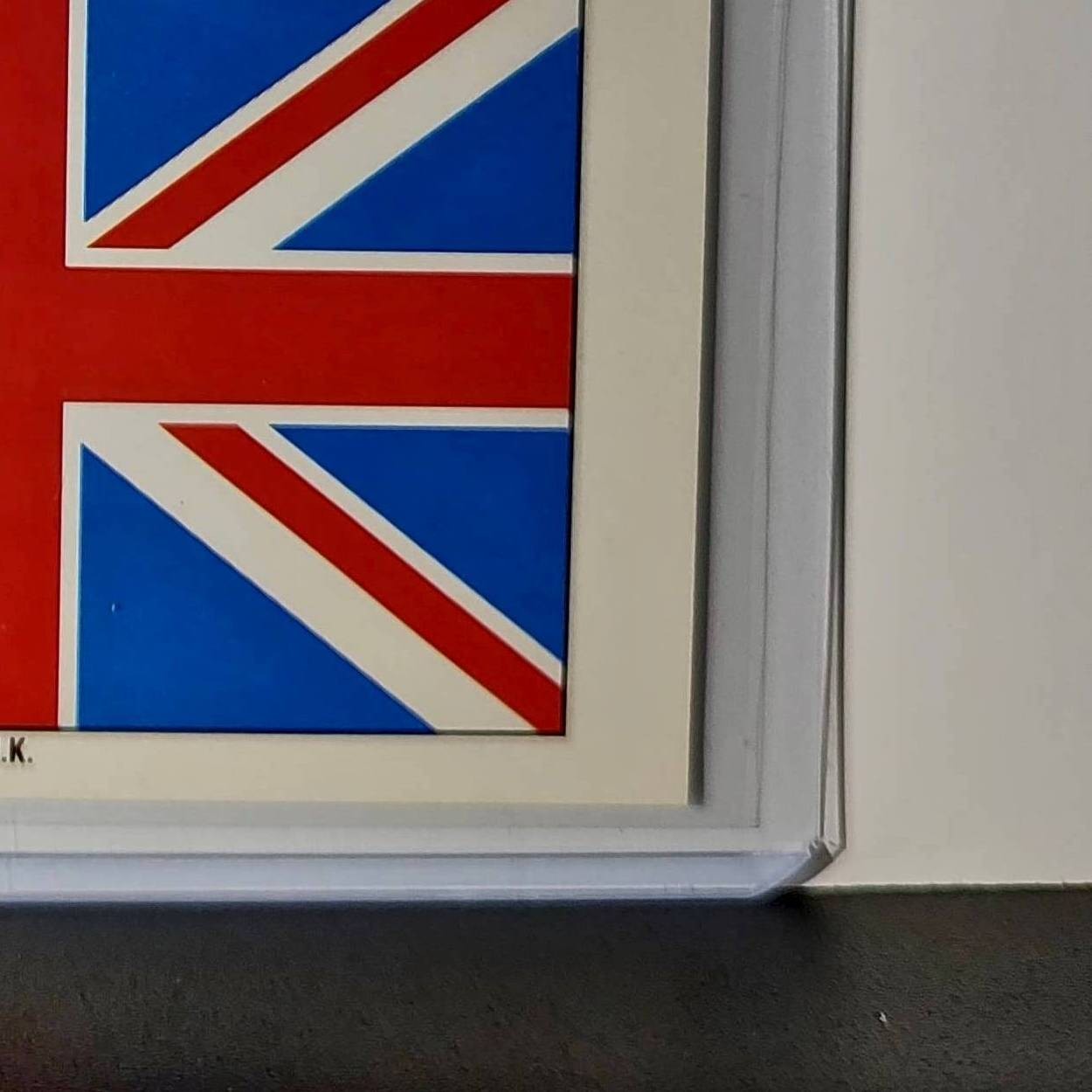UK Flag 1991 Topps Desert Storm #24 Sticker Card