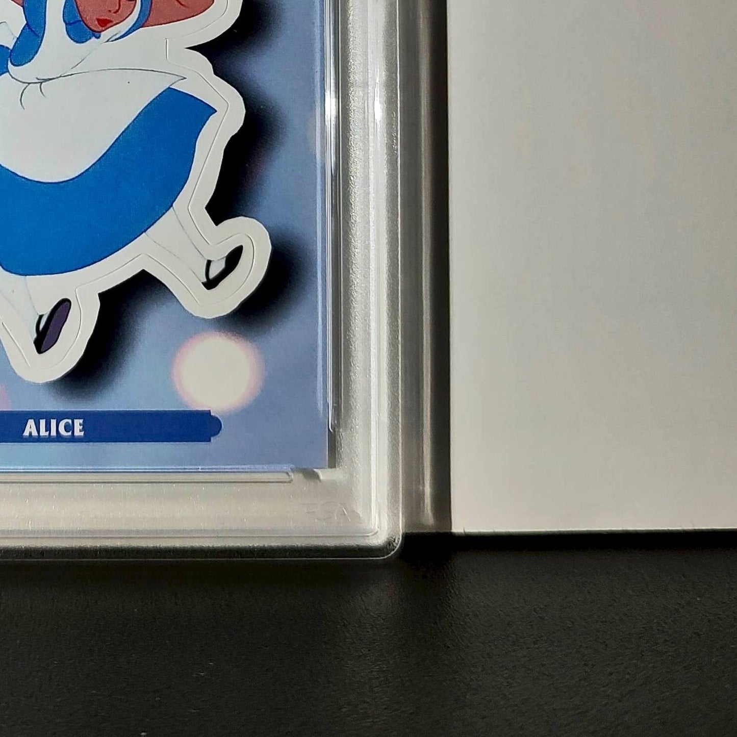 Alice 2025 Topps Disney #ES-6 Enchanted Sticker Alice in Wonderland PSA 9 MT
