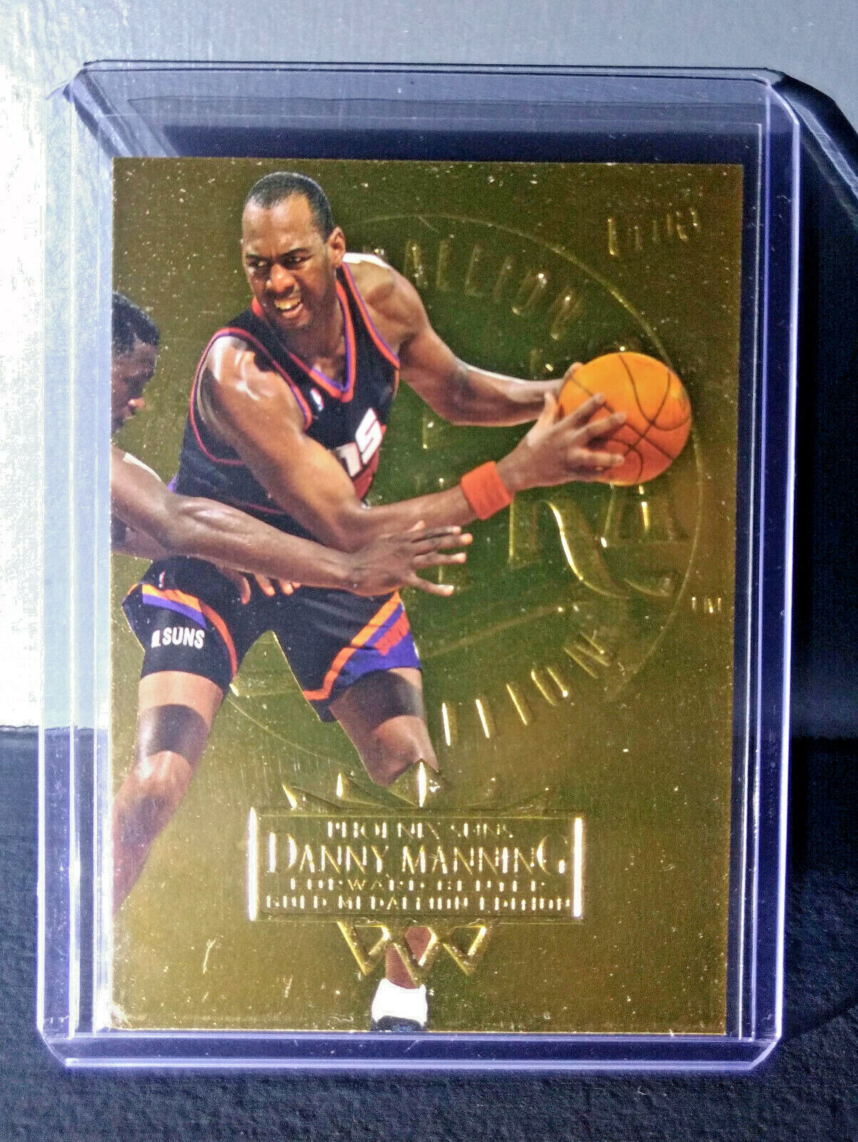 1995-96 Danny Manning Fleer Ultra Gold Medallion #143 Basketball Card