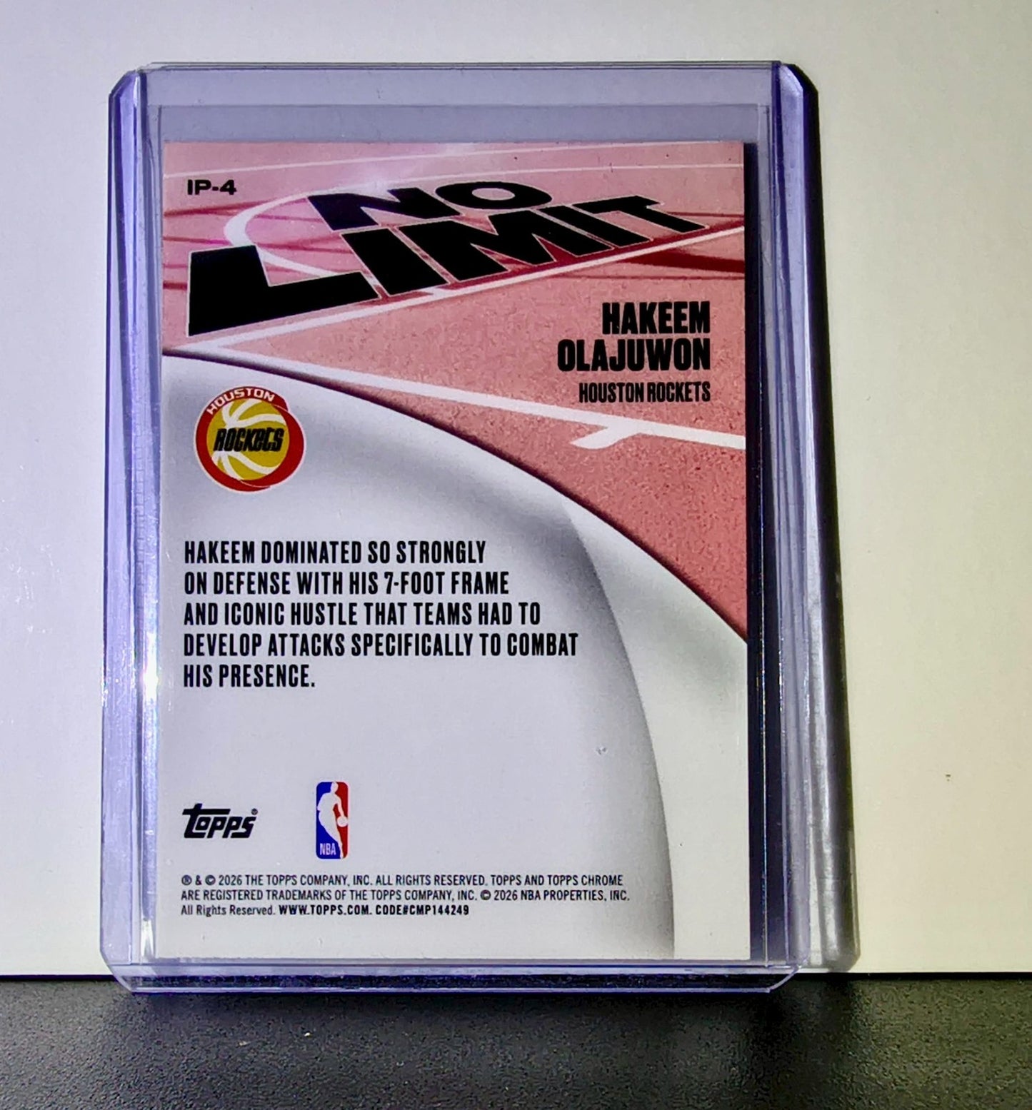 Hakeem Olajuwon 2025-26 NBA Topps Chrome Update No Limit #IP-4 Card Rockets
