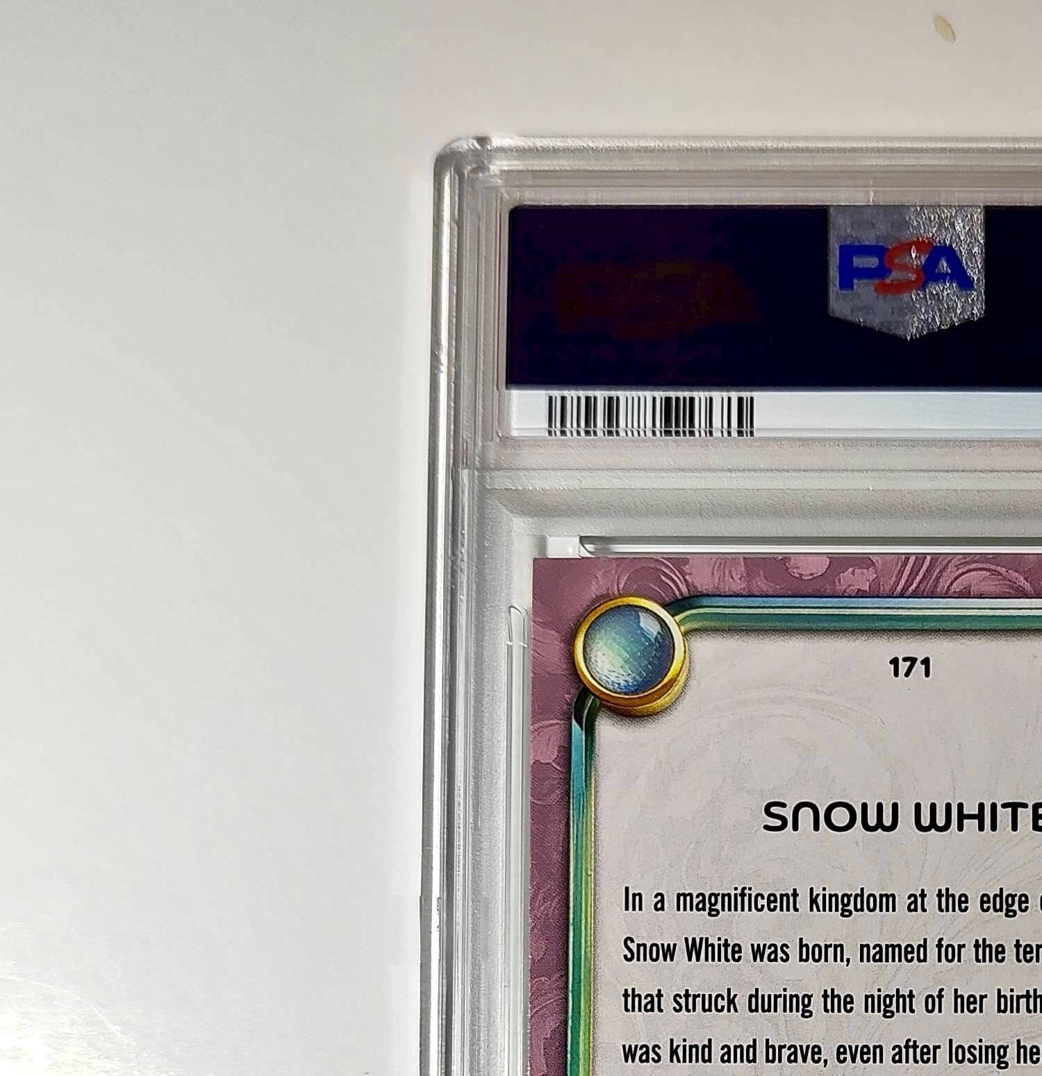 Snow White  2025 Topps Disney Cartoon Princess #171 Card PSA 9