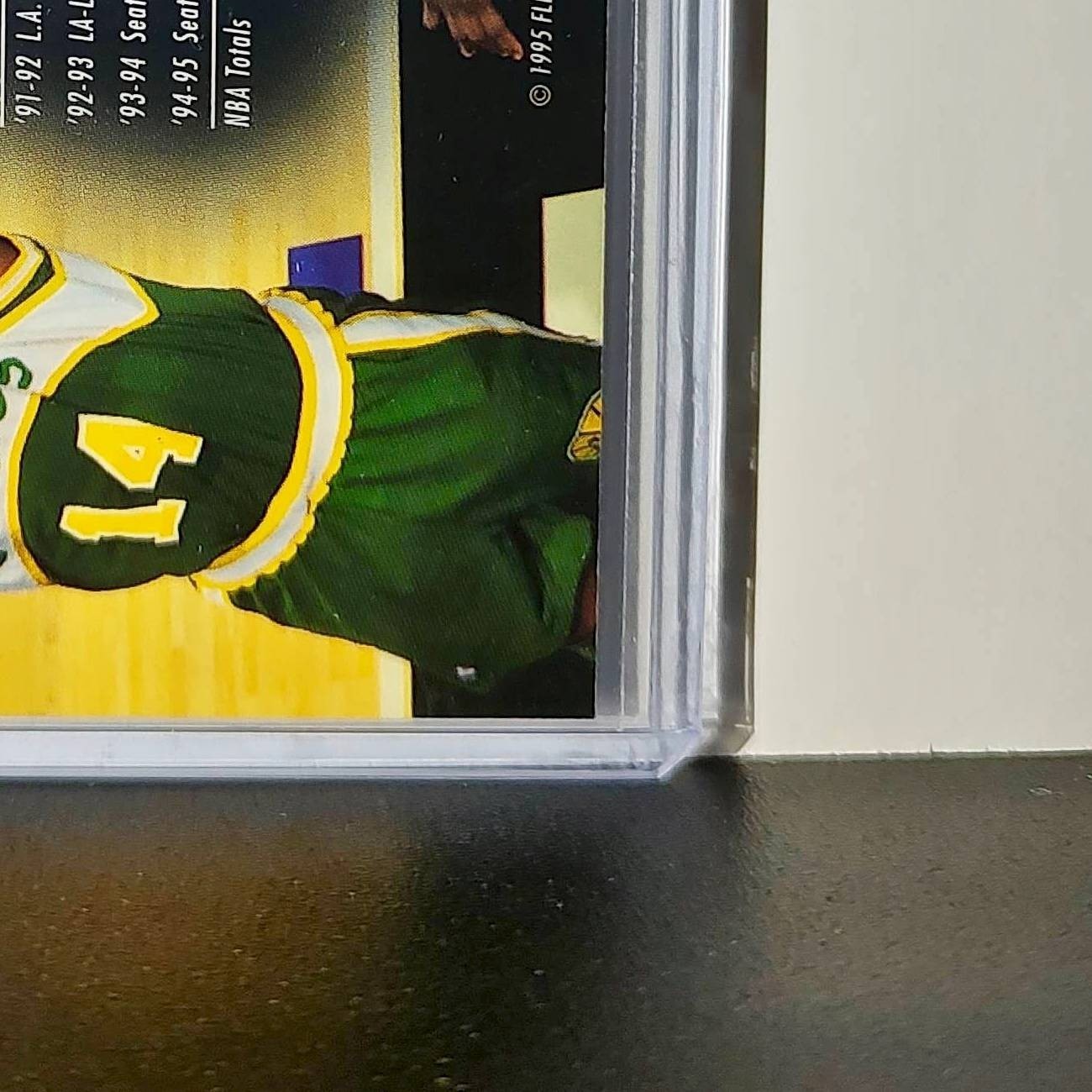 Sam Perkins 1995-96 Flair NBA #129 Card Seattle SuperSonics