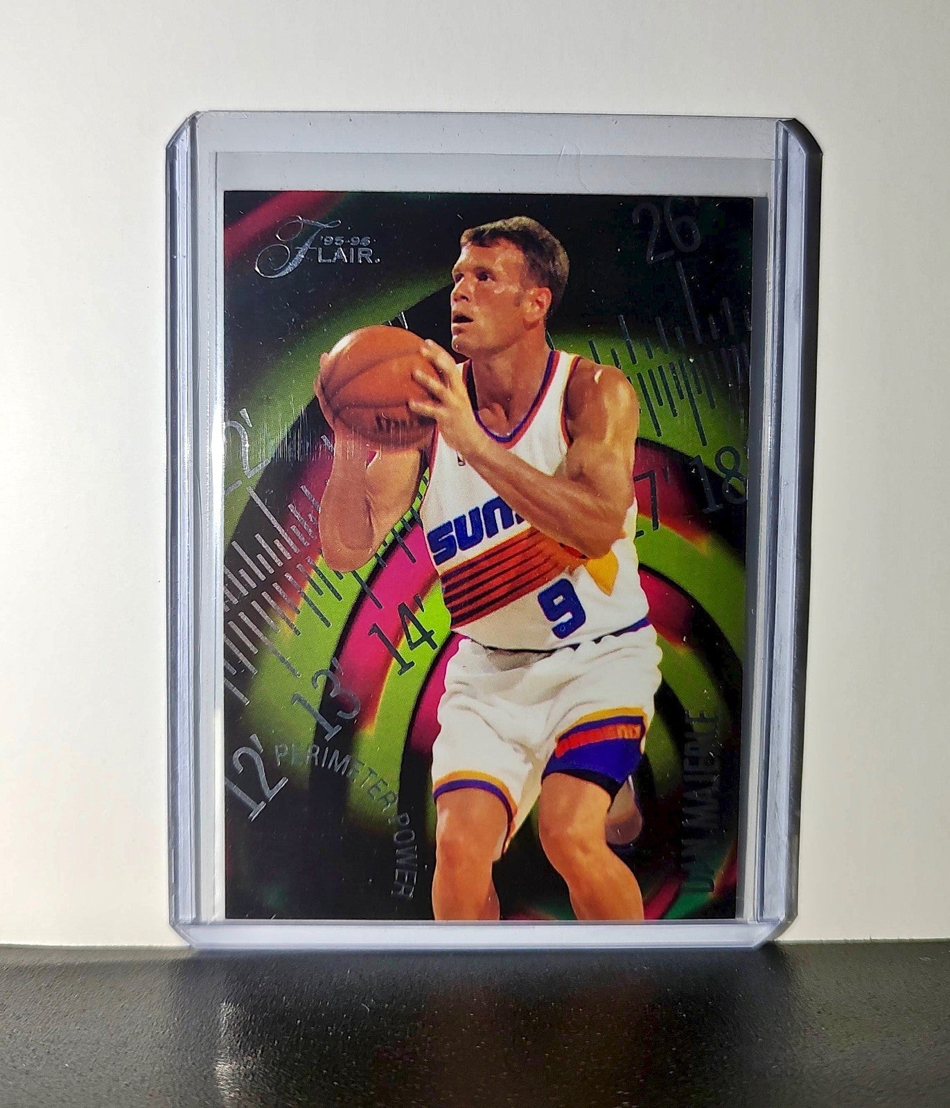 Dan Majerle 1995-96 Flair NBA #5 Perimeter Power Card