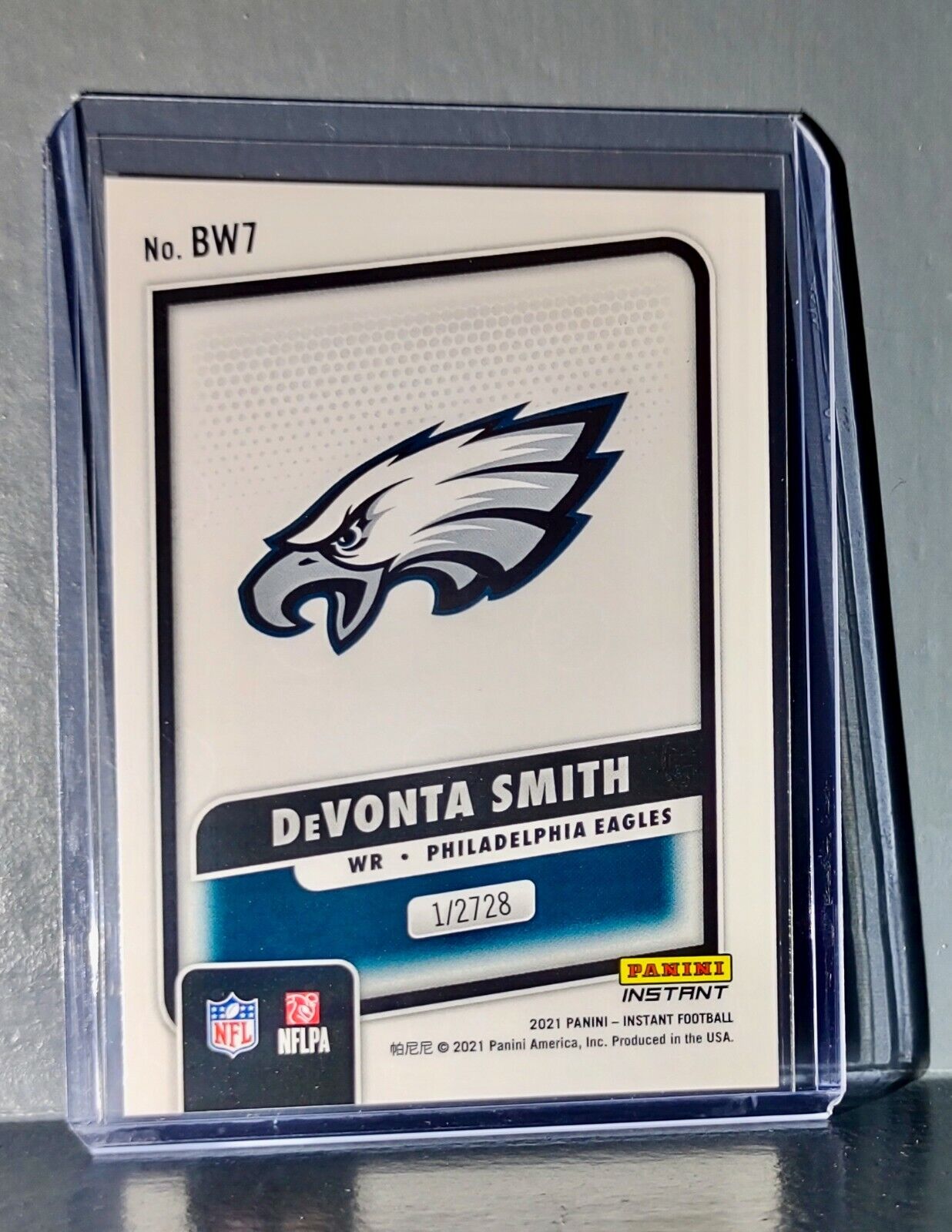 DeVonta Smith 2021 Panini NFL Black and White Rookies #7 Card 1/2728