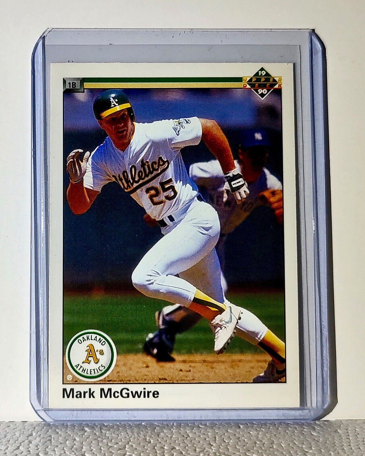 Mark McGwire 1990 Upper Deck MLB #171 Baseball Card Oakland Athletics