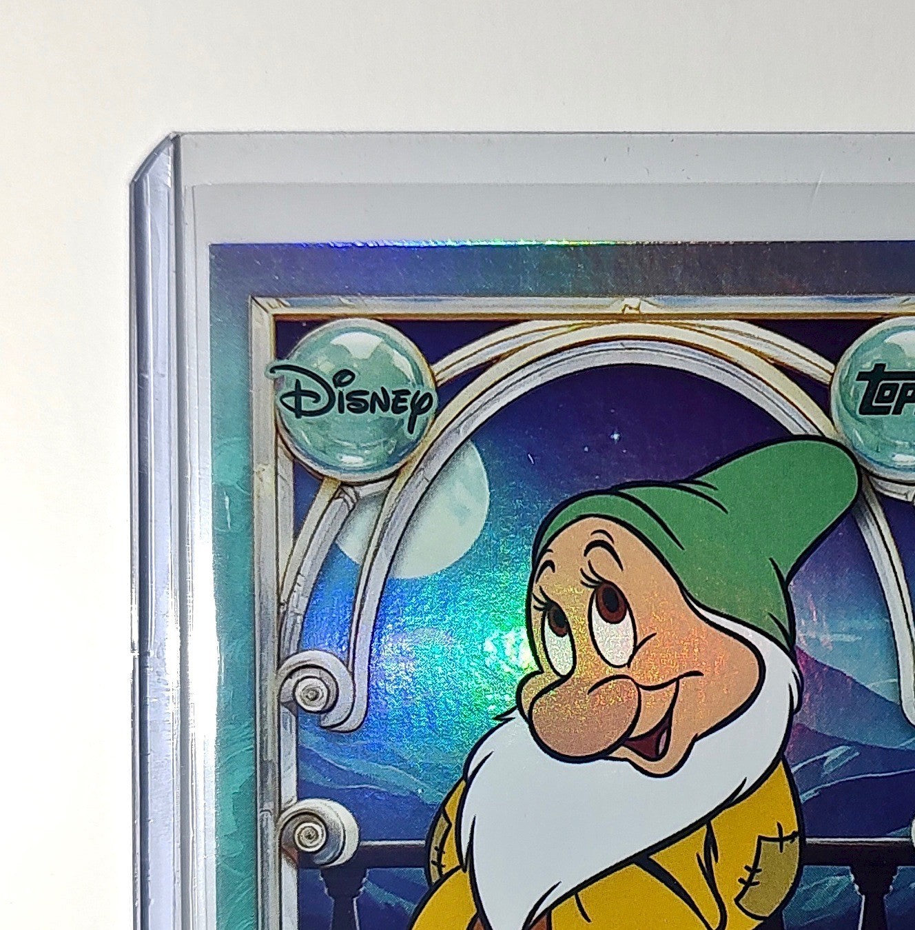 Bashful 2025 Topps Disney Wonder #105 Diamond Card Snow White & the Seven Dwarfs