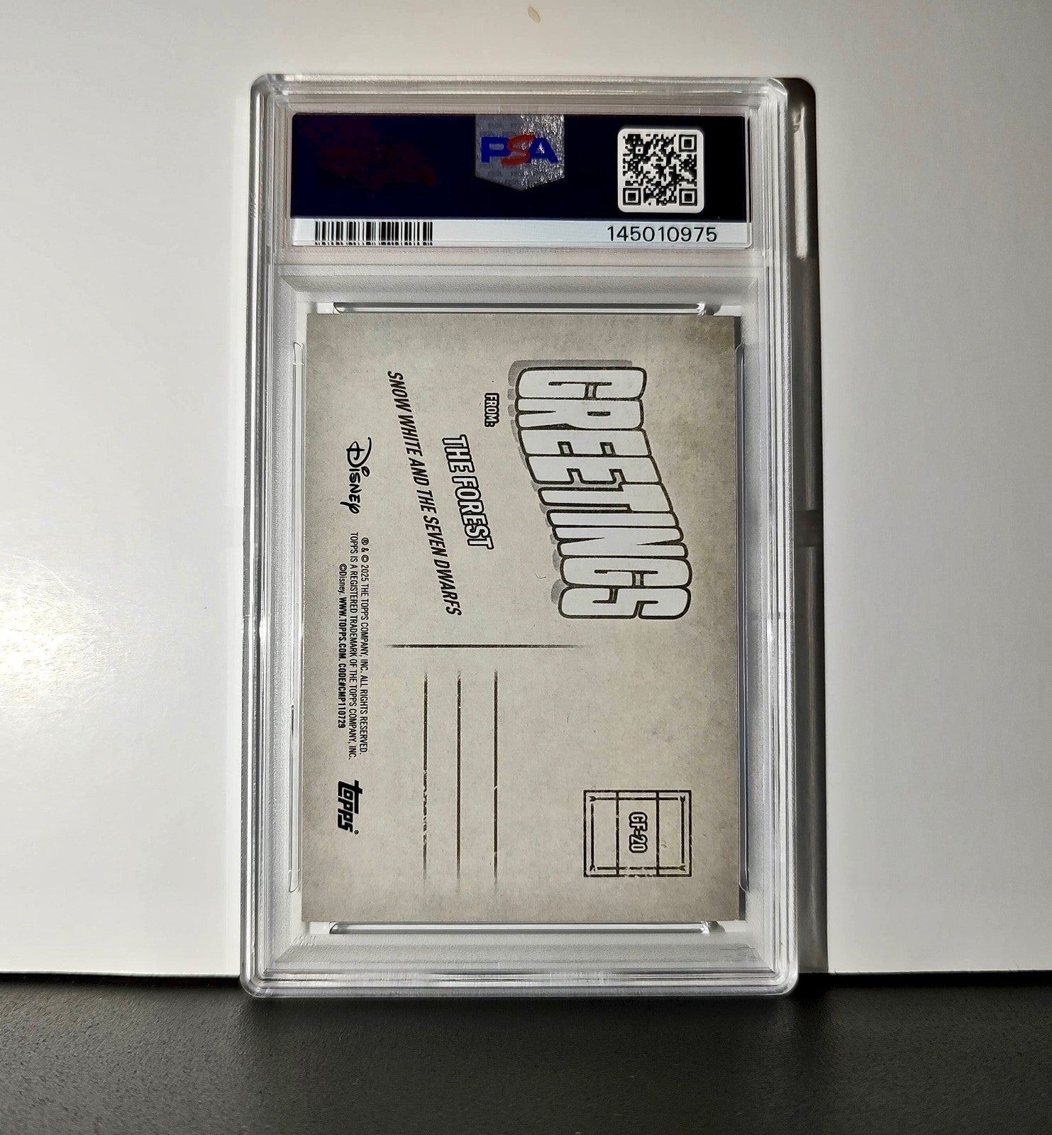 The Forest 2025 Topps Disney #GF-20 Snow White and the Seven Dwarfs PSA 9