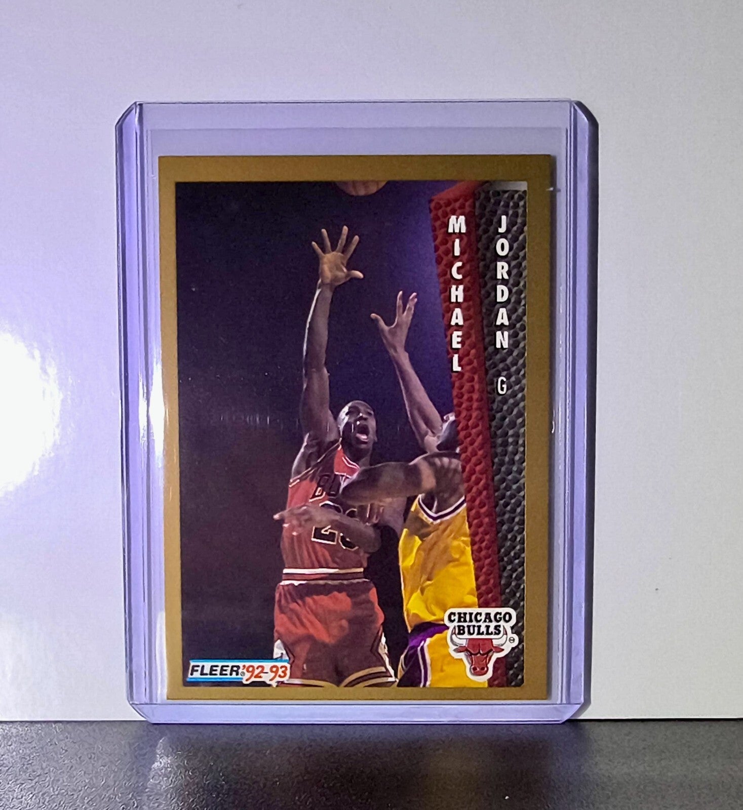 Michael Jordan 1992-93 Fleer #32 Basketball Card Chicago Bulls