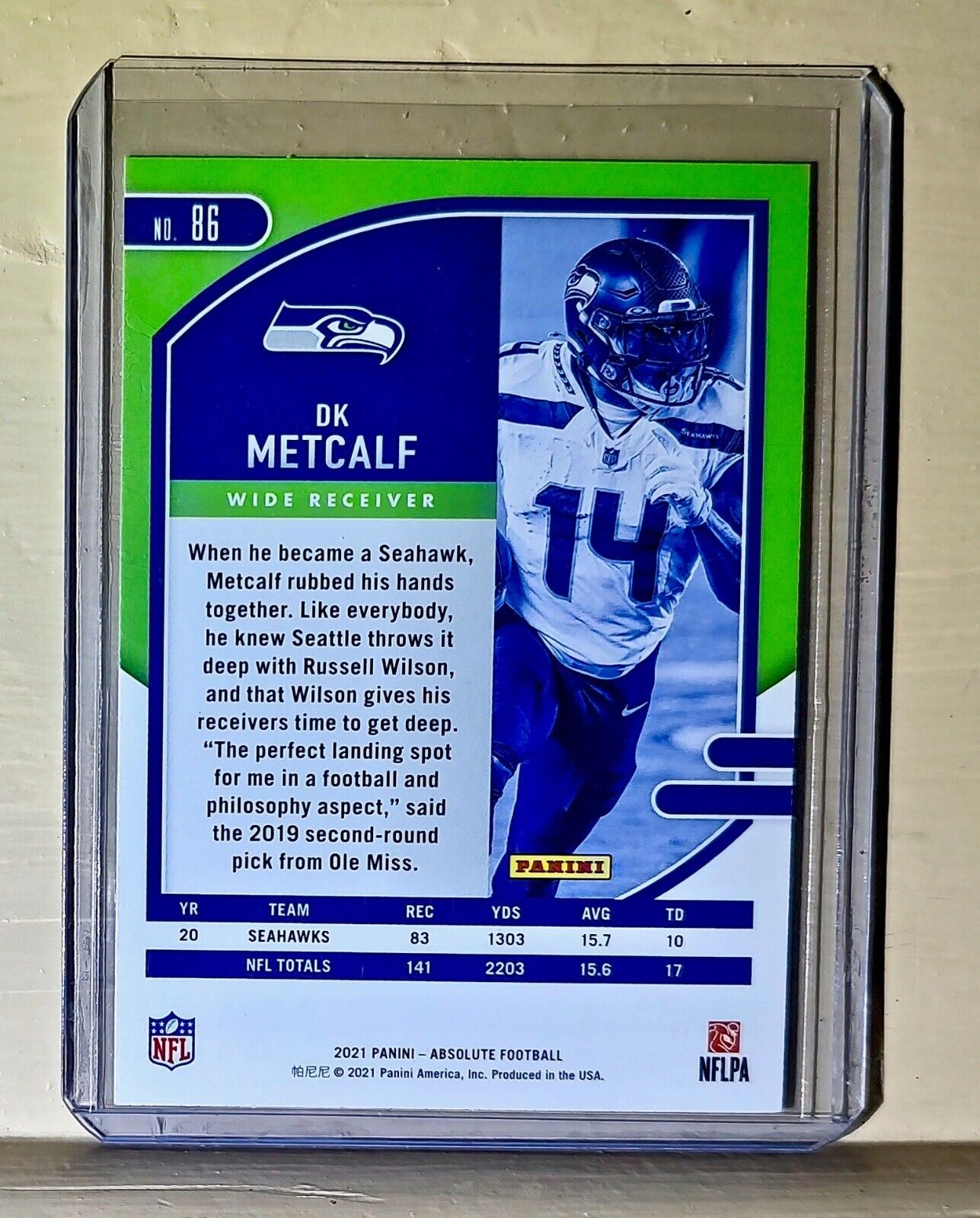 D.K. Metcalf 2021 Panini NFL Absolute Football #86 Card Seattle Seahawks