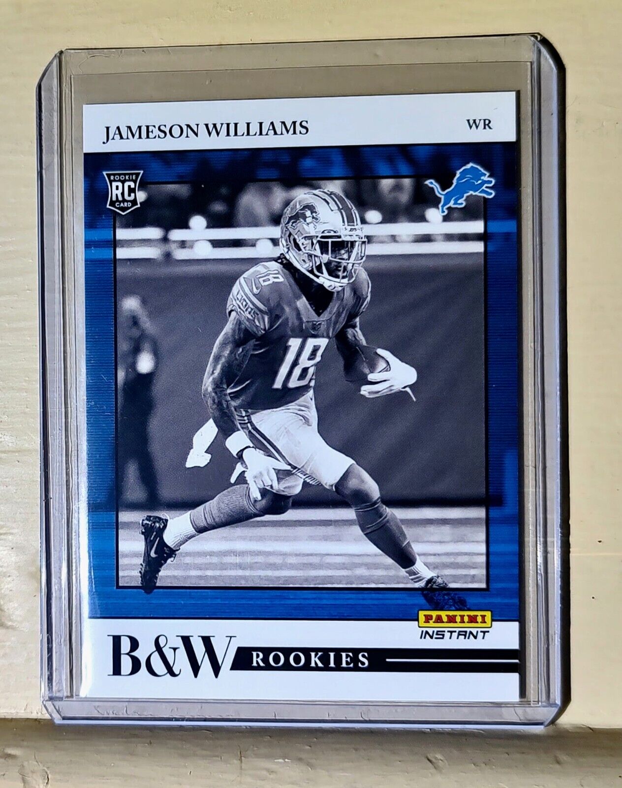 Jameson Williams 2022 Panini NFL Black & White Rookies #7 Football Card 1 of 649