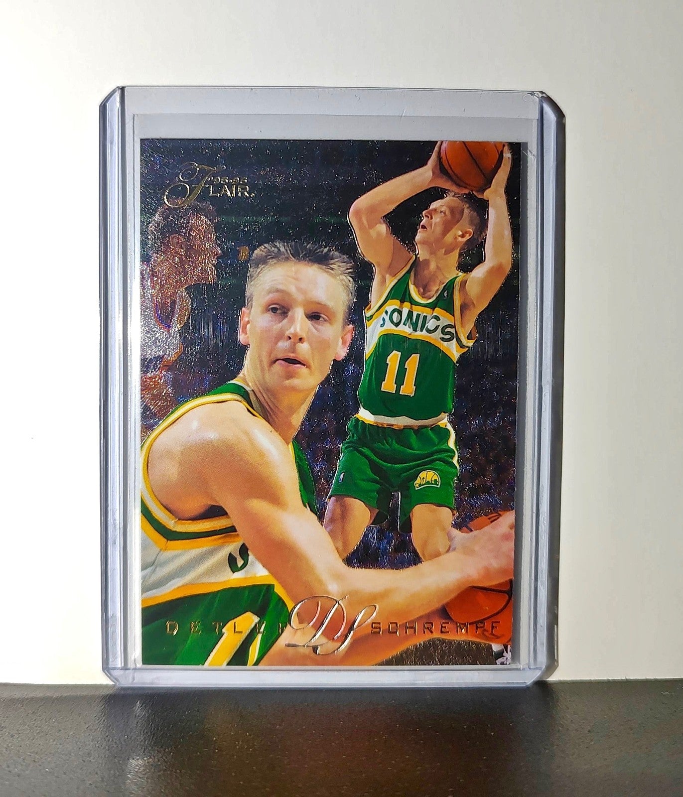 Detlef Schrempf 1995-96 Flair NBA #130 Card Seattle SuperSonics