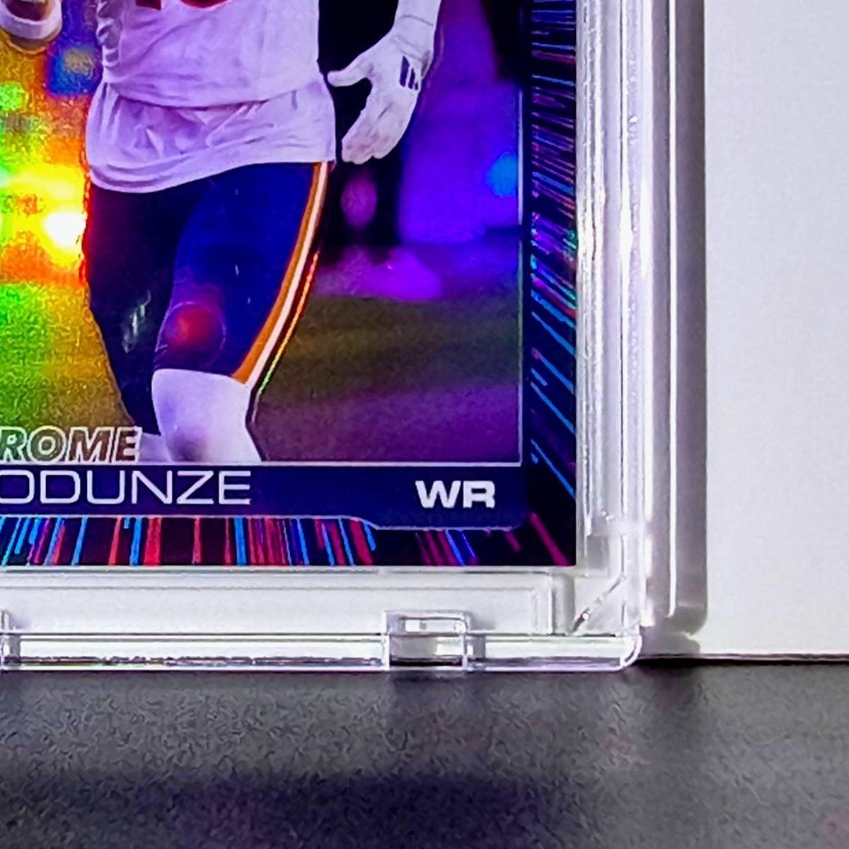 Rome Odunze 2025 NFL Topps Chrome #49 Neon Pulsar Football Card Chicago Bears