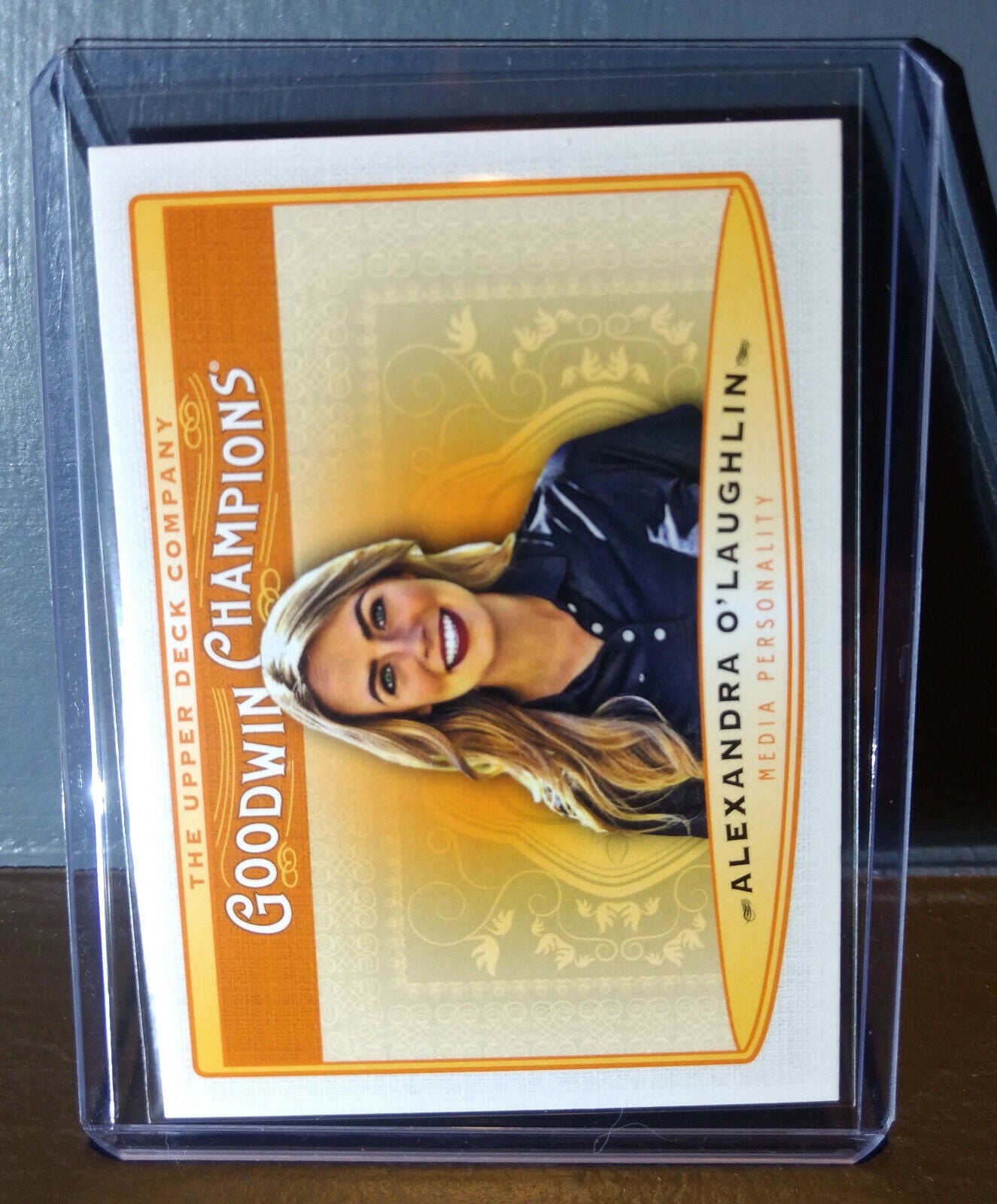 2019 Upper Deck Goodwin Champions Alexandra O'Laughlin 74 Media Personality Card