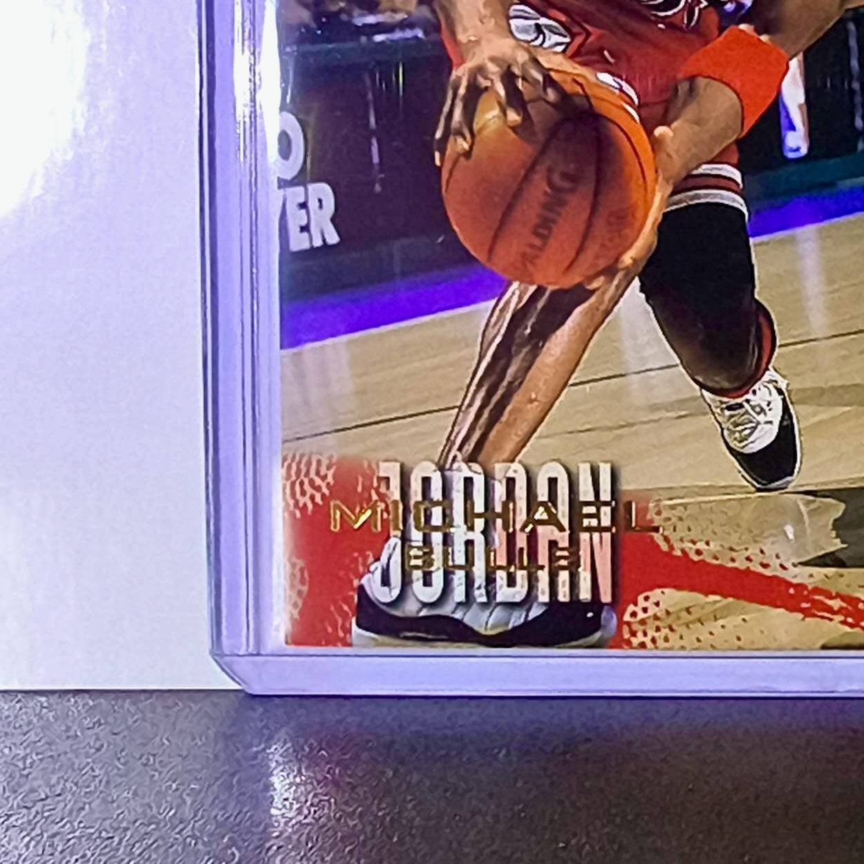 Michael Jordan 1996-97 Fleer #13 Basketball Card Chicago Bulls