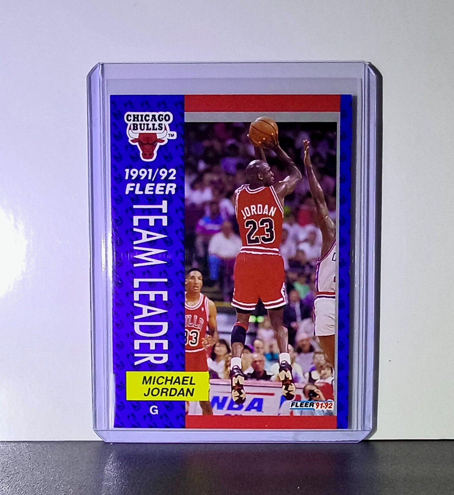 Michael Jordan 1991-92 Fleer Team Leader #375 Basketball Card Chicago Bulls