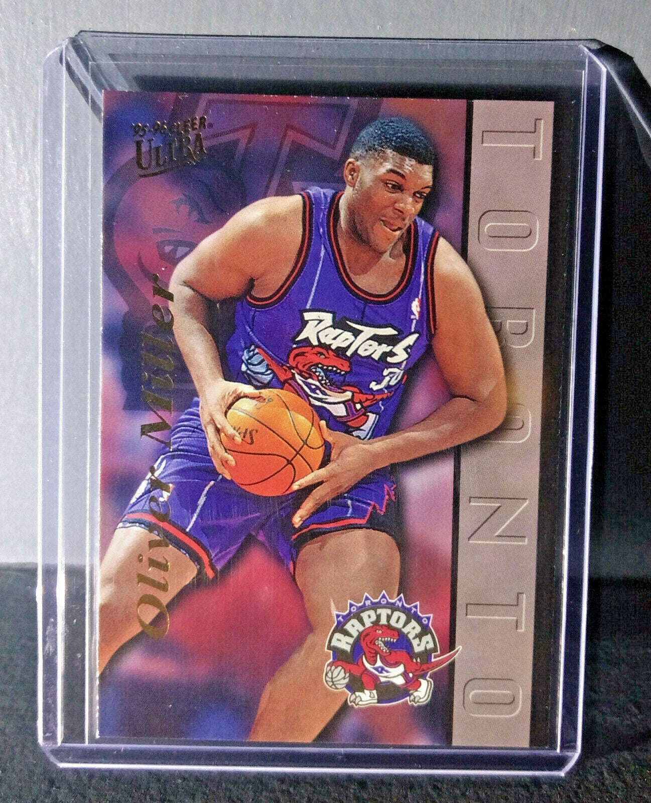 1995-96 Oliver Miller Fleer Ultra #248 Raptors Expansion Team Basketball Card