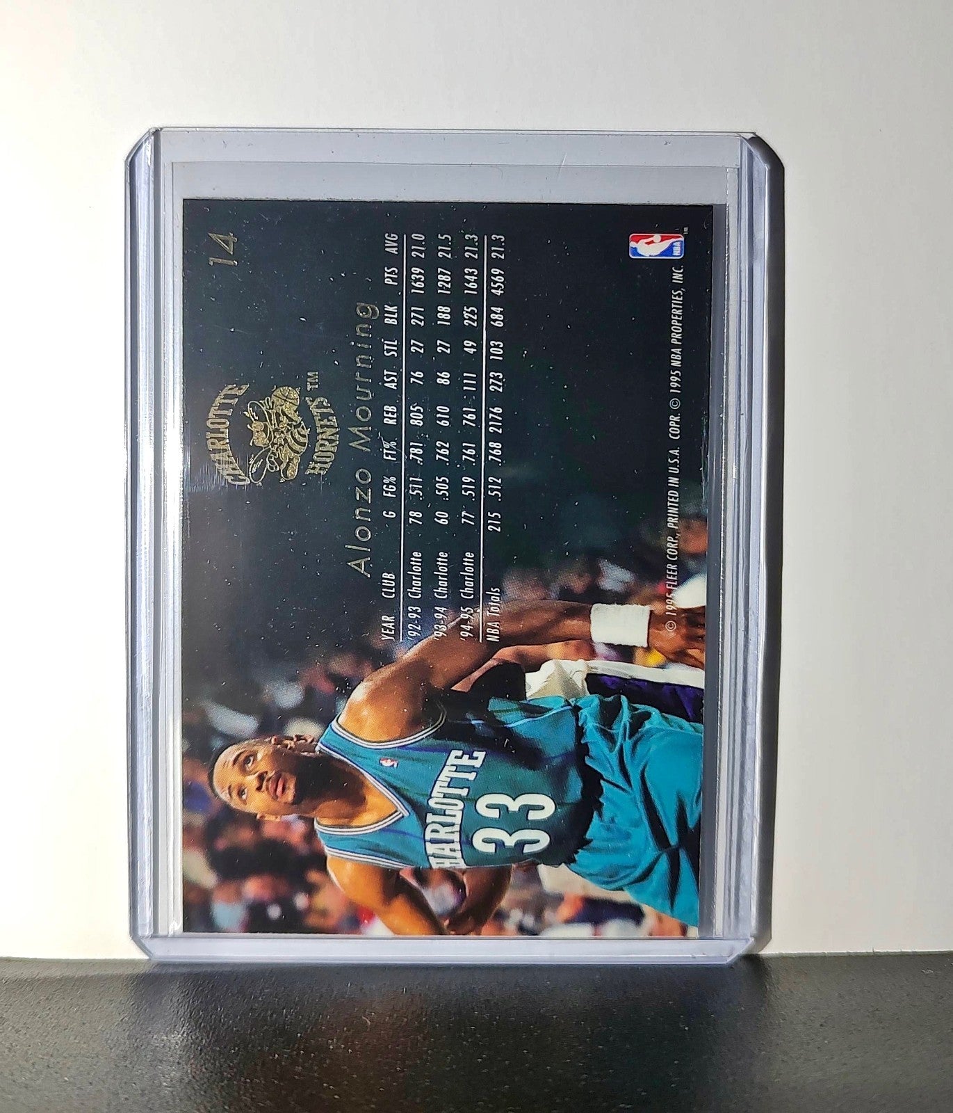 Alonzo Mourning 1995-96 Flair NBA #14 Card Charlotte Hornets