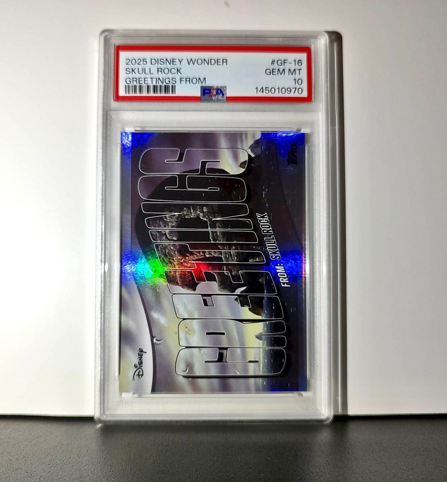 Skull Rock 2025 Topps Disney Wonder #GF-16 Greetings From Card Peter Pan PSA 10