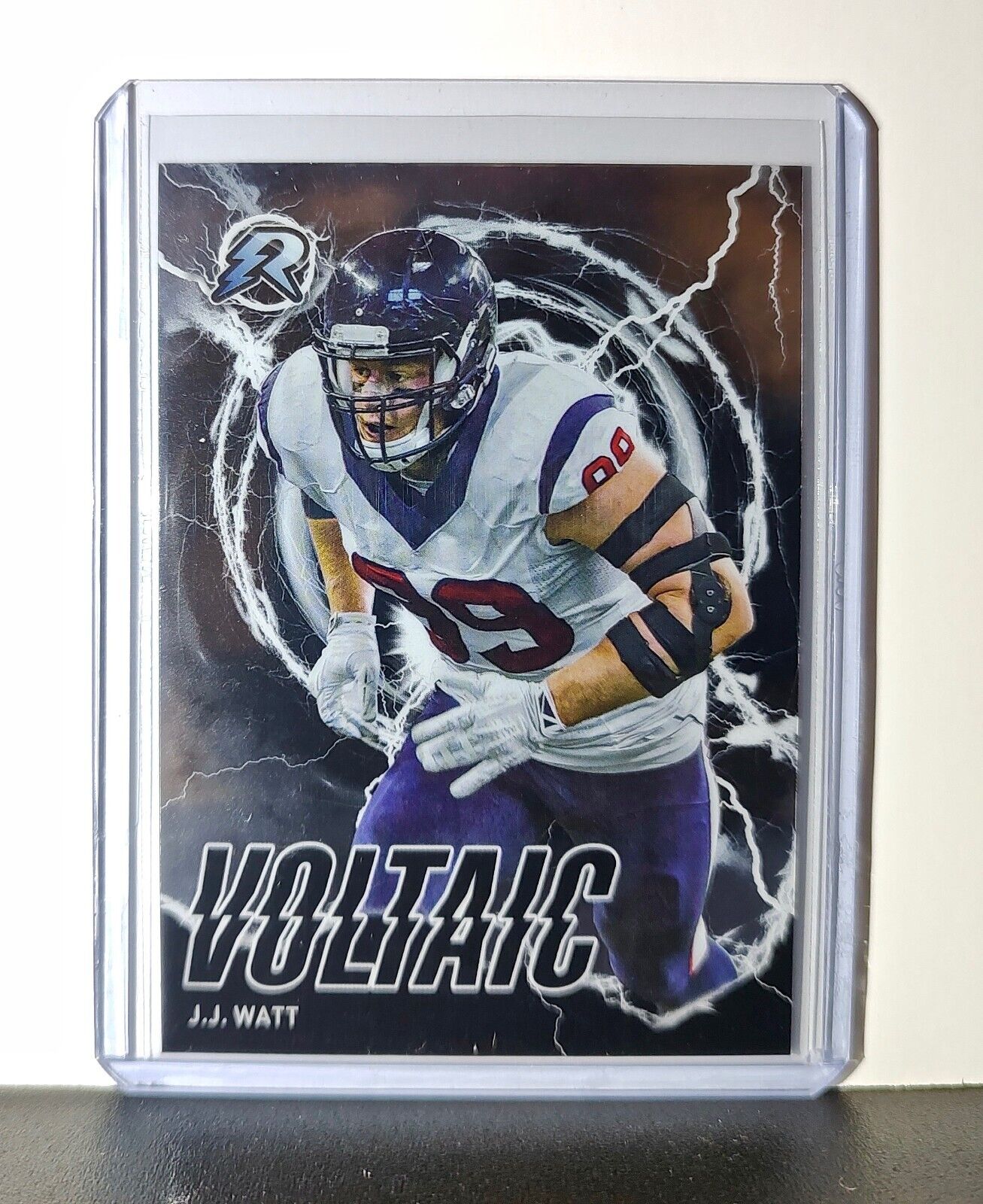 J.J. Watt 2023 Topps Resurgence Voltaic NFL #RV-18 Card Los Angeles Raiders