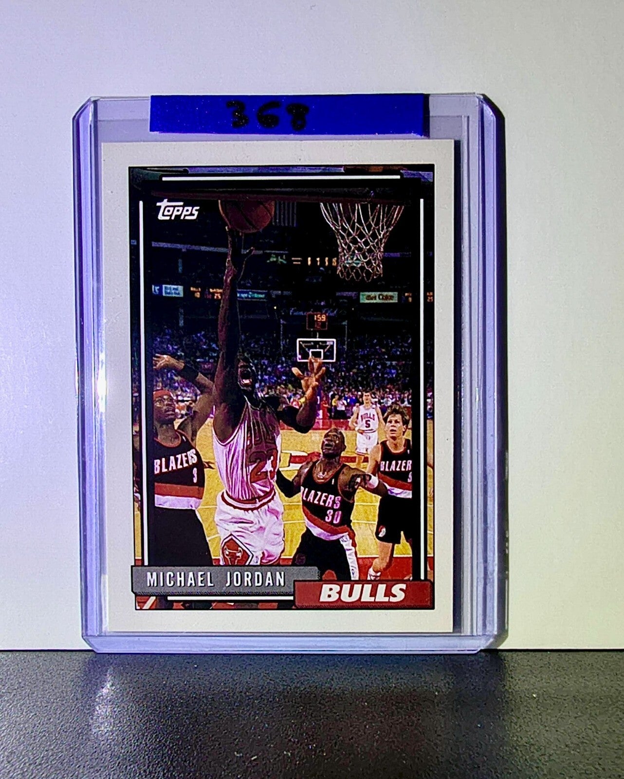 Michael Jordan 1992-93 Topps #141 Basketball Card Chicago Bulls