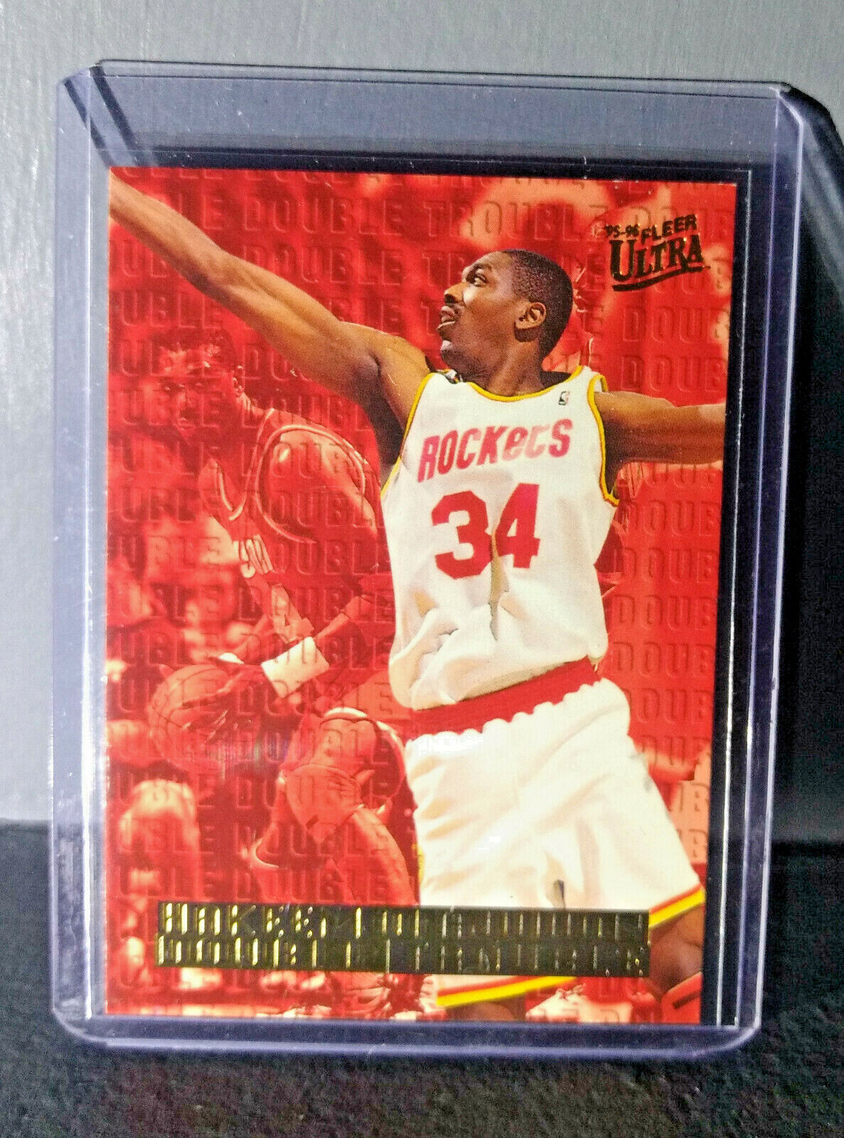 1995-96 Hakeem Olajuwon Fleer Ultra Double Trouble #5 Basketball Card