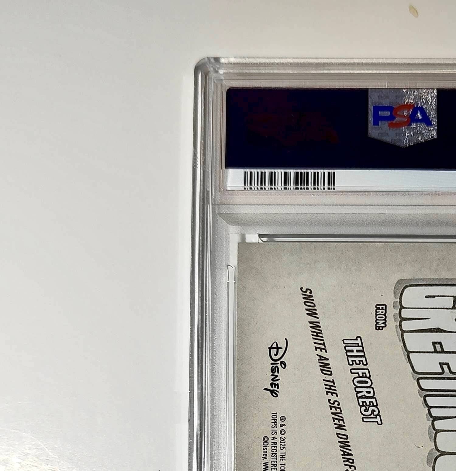 The Forest 2025 Topps Disney #GF-20 Snow White and the Seven Dwarfs PSA 9
