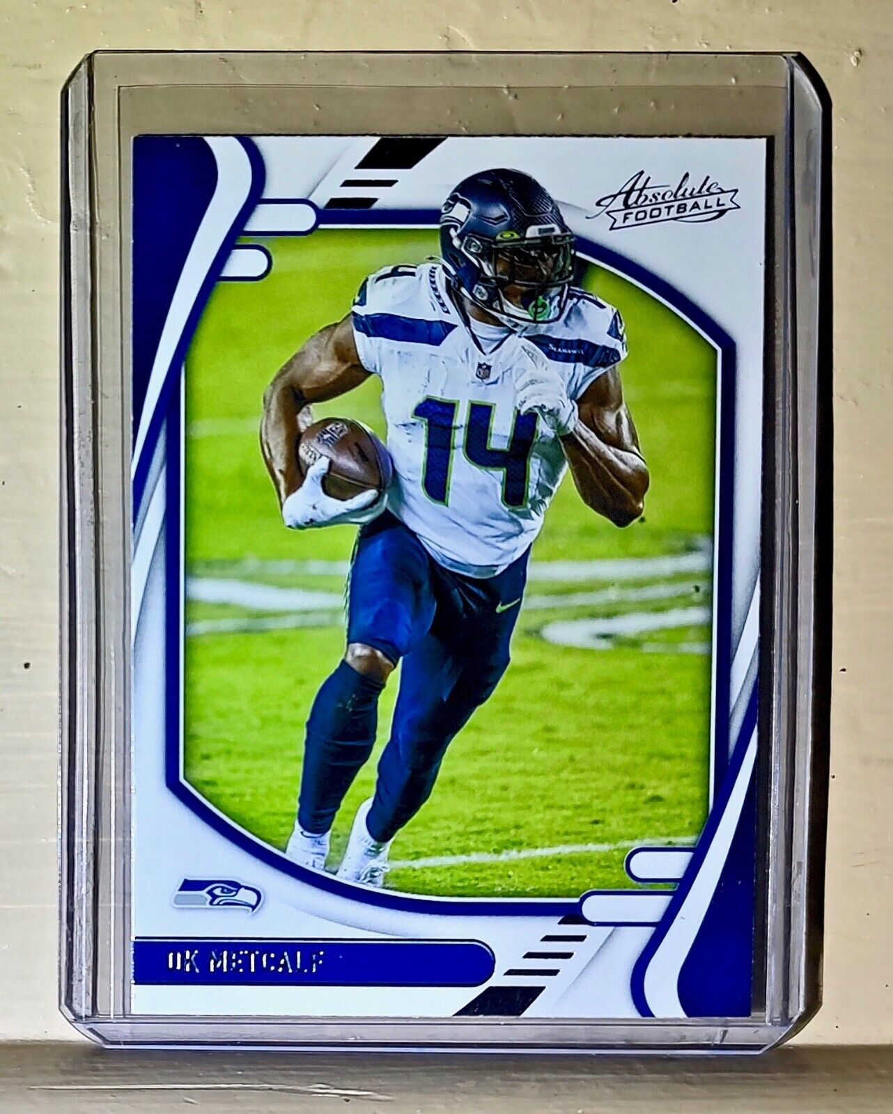 D.K. Metcalf 2021 Panini NFL Absolute Football #86 Card Seattle Seahawks