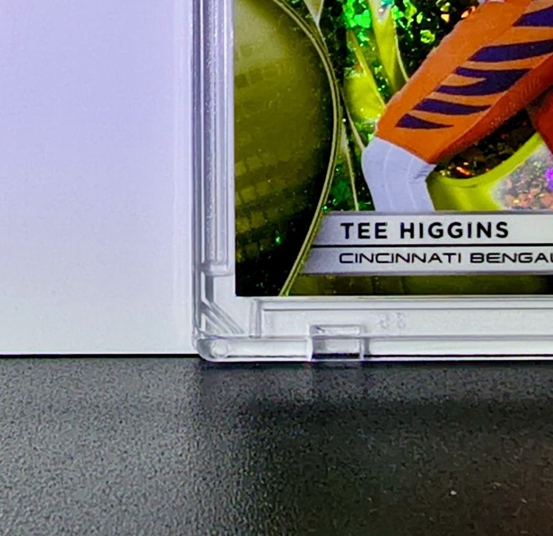 Tee Higgins 2025 NFL Topps Chrome Black #25 Mini Diamond Gold Refractor 04/50