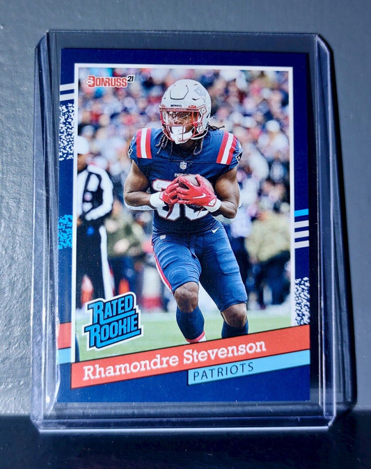 Rhamondre Stevenson 2021 Panini NFL Rated Rookie Retro #30 Rookie Card 1/2231