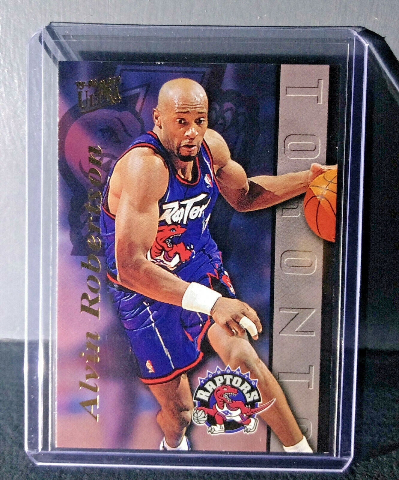 1995-96 Alvin Robertson Fleer Ultra #250 Raptors Expansion Team Basketball Card