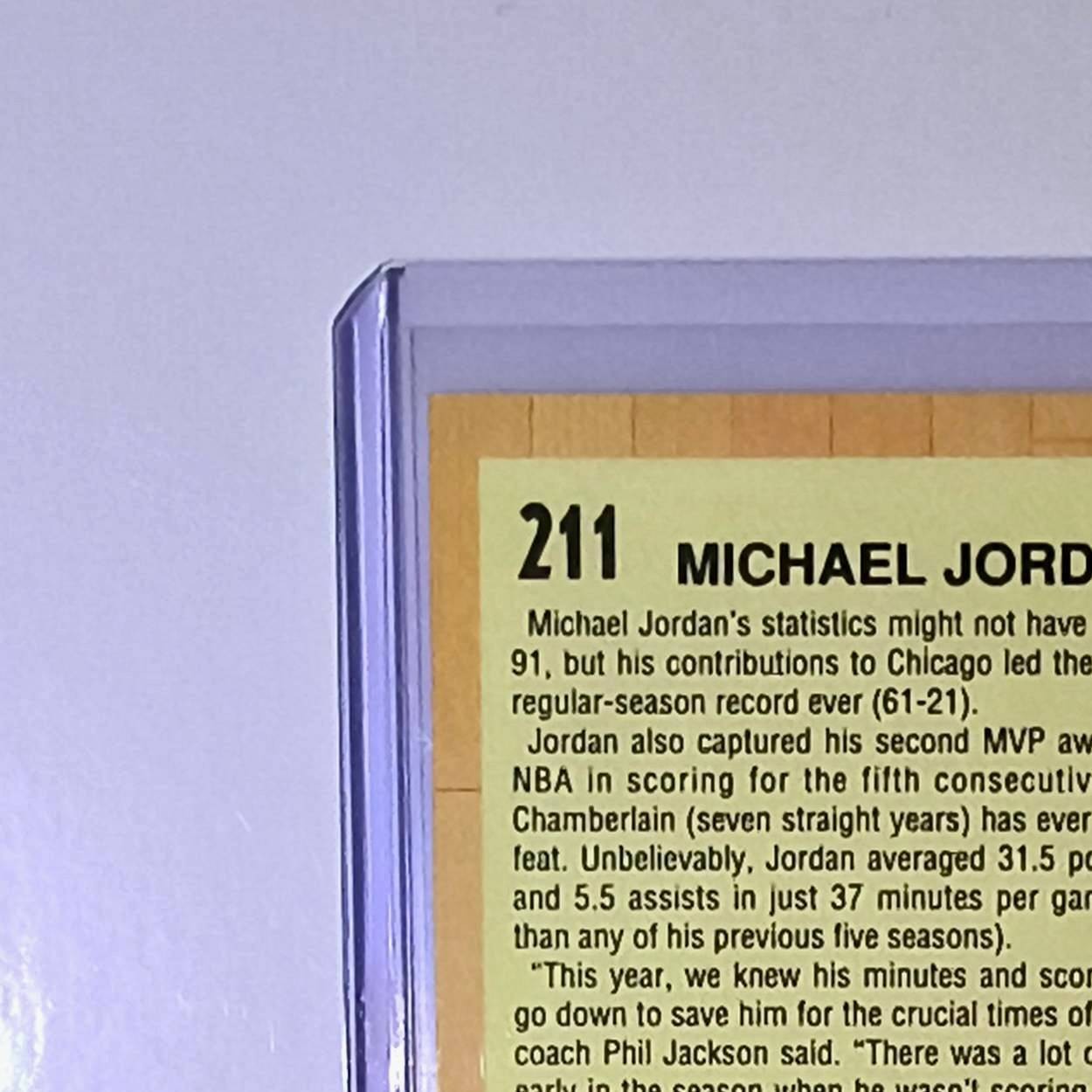 Michael Jordan 1991-92 Fleer #211 Basketball Card HOF Chicago Bulls