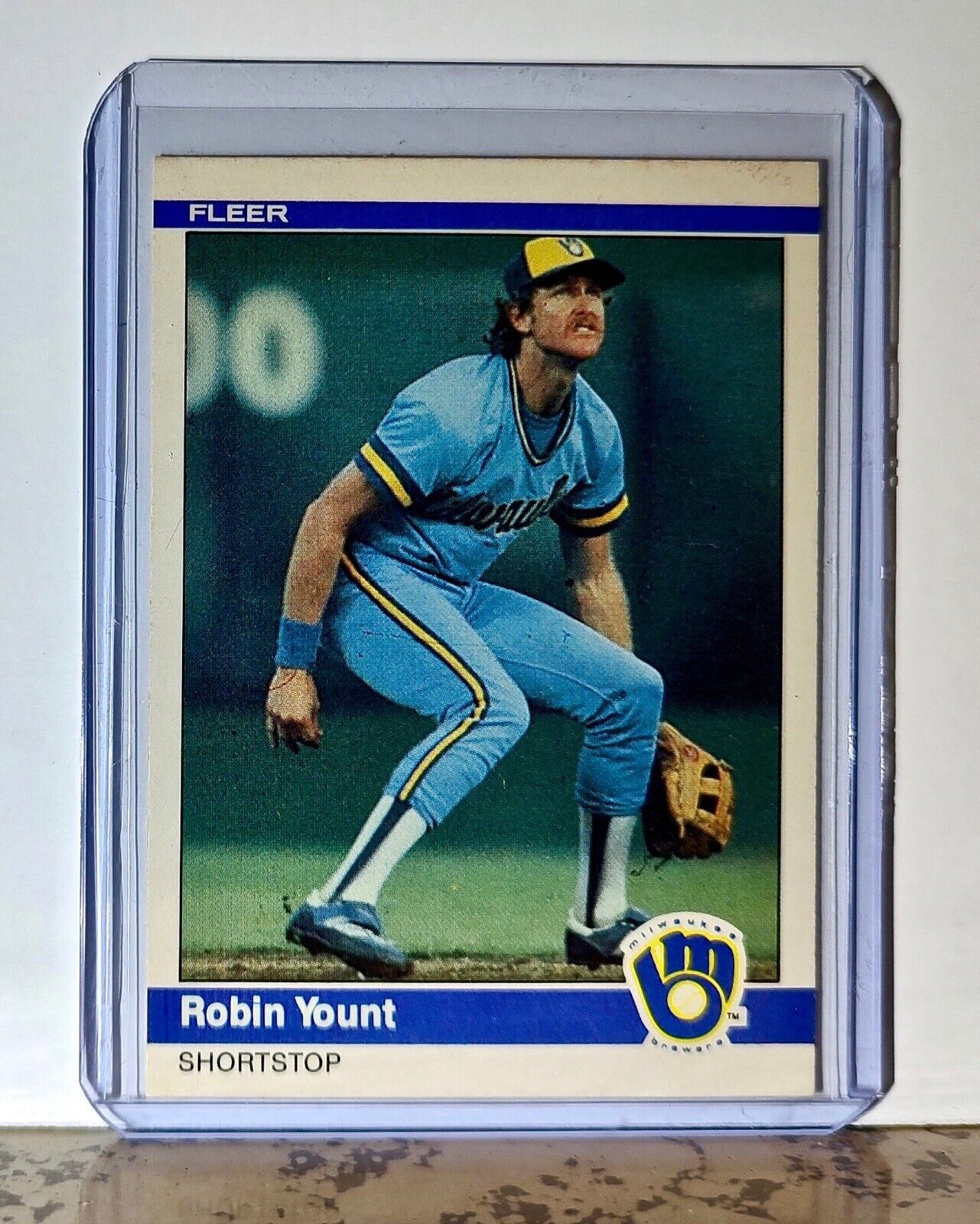 Robin Yount 1984 Fleer MLB #219 Baseball Card Milwaukee Brewers