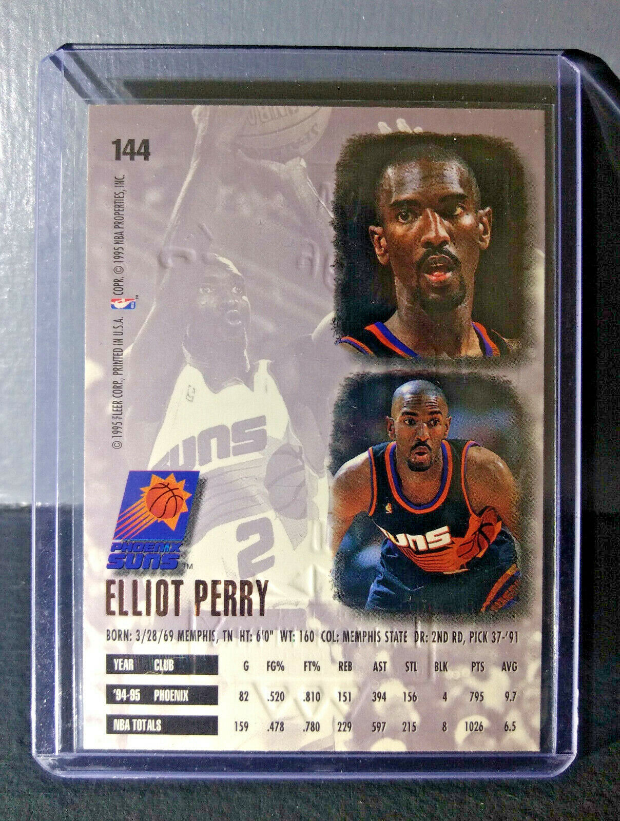 1995-96 Elliot Perry Fleer Ultra Gold Medallion #144 Basketball Card