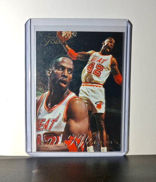 Kevin Willis 1995-96 Flair NBA #73 Card Miami Heat