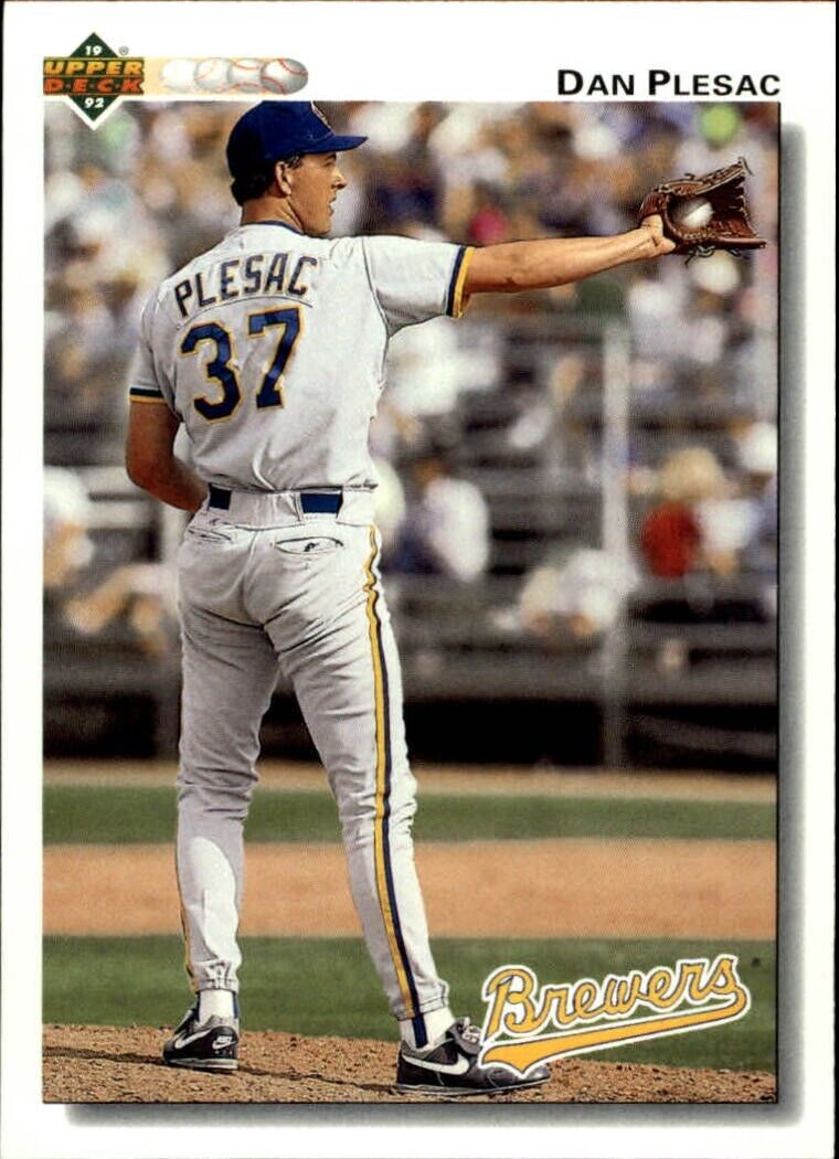 Dan Plesac 1992 Upper Deck MLB #550 Baseball Card Milwaukee Brewers