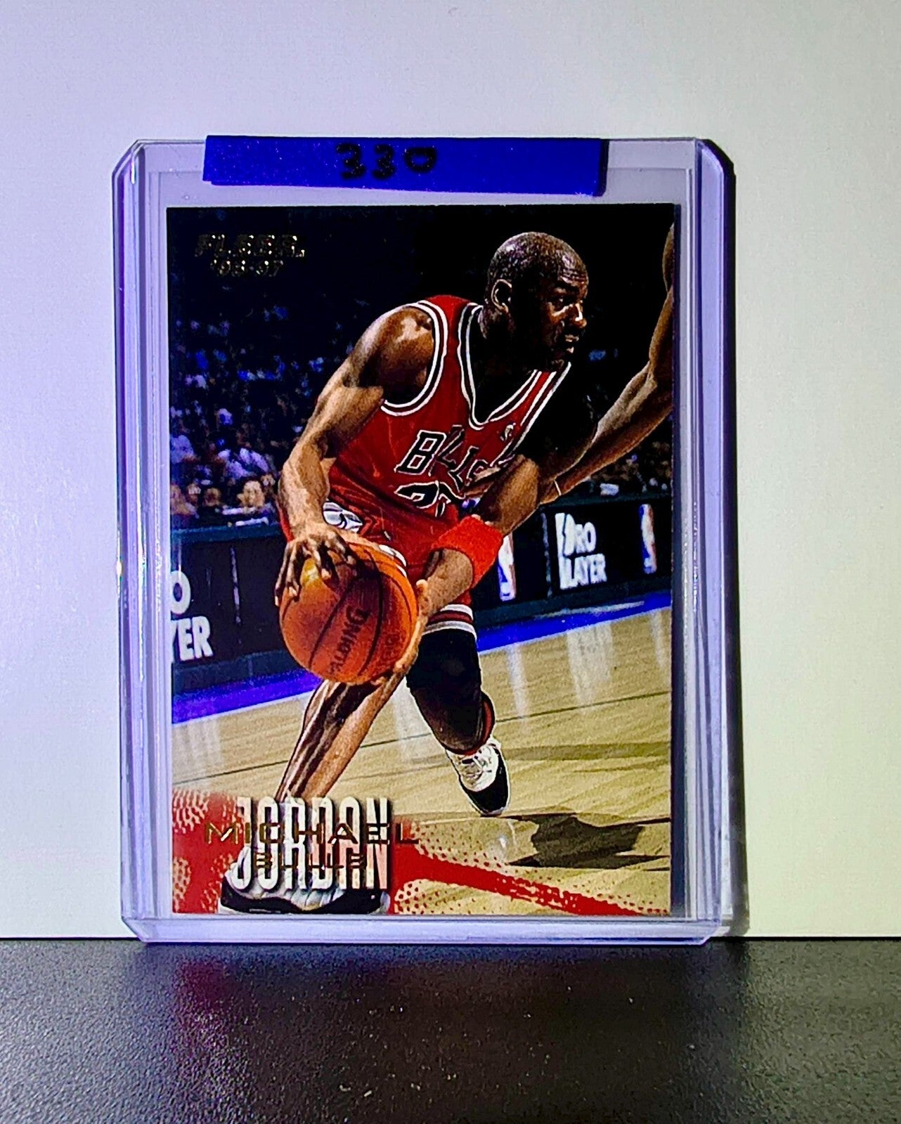 Michael Jordan 1996-97 Fleer #13 Basketball Card Chicago Bulls