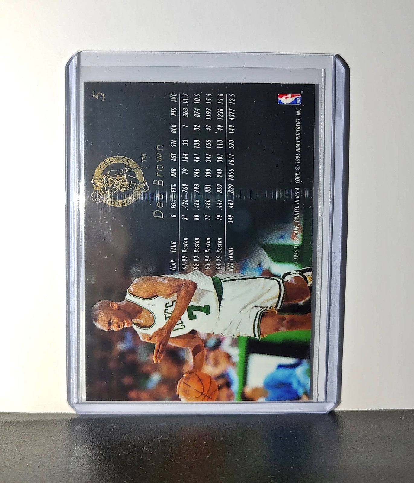 Dee Brown 1995-96 Flair NBA #5 Card Boston Celtics