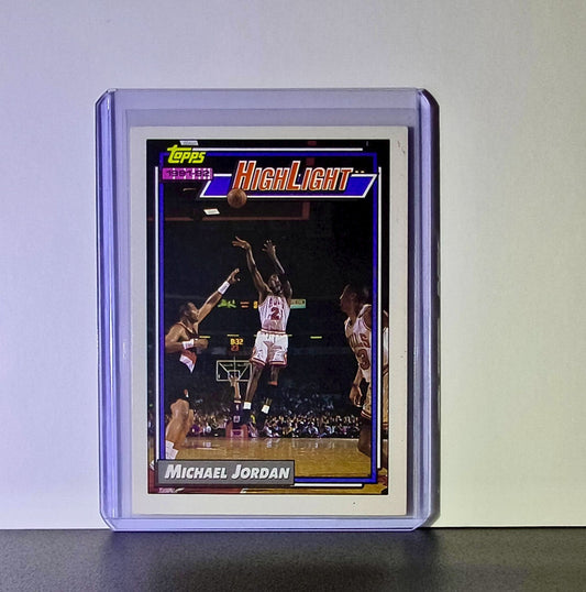 Michael Jordan 1992-93 Topps Highlight #3 Basketball Card Chicago Bulls