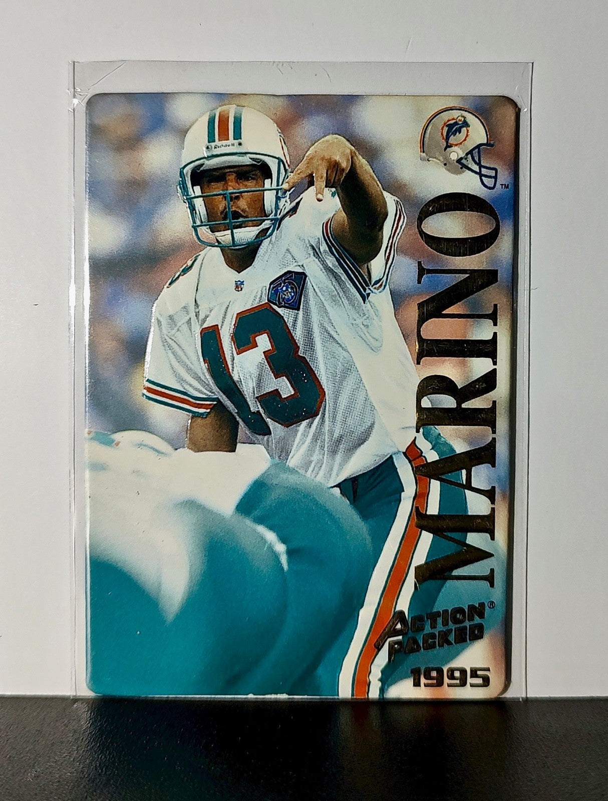 Dan Marino 1995 Pinnacle NFL #21 Card Miami Dolphins