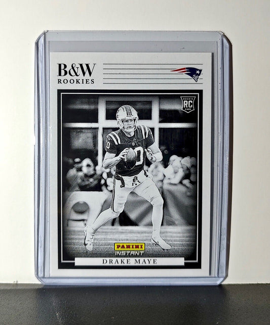 Drake Maye 2024 Panini NFL #4 Black & White Rookies Card Patriots 1 of 680