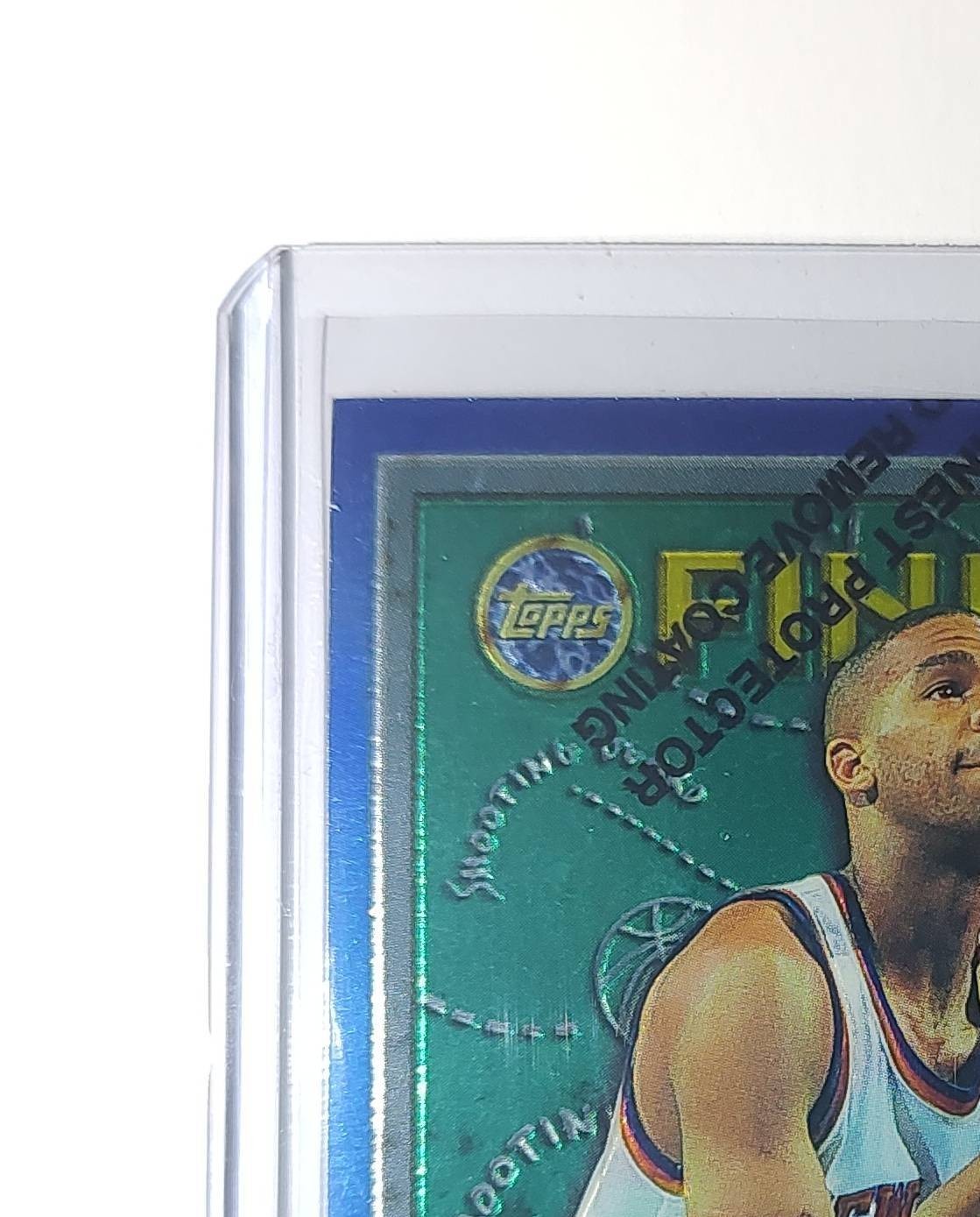 Hubert Davis 1995-96 Topps Finest NBA #213 Card New York Knicks